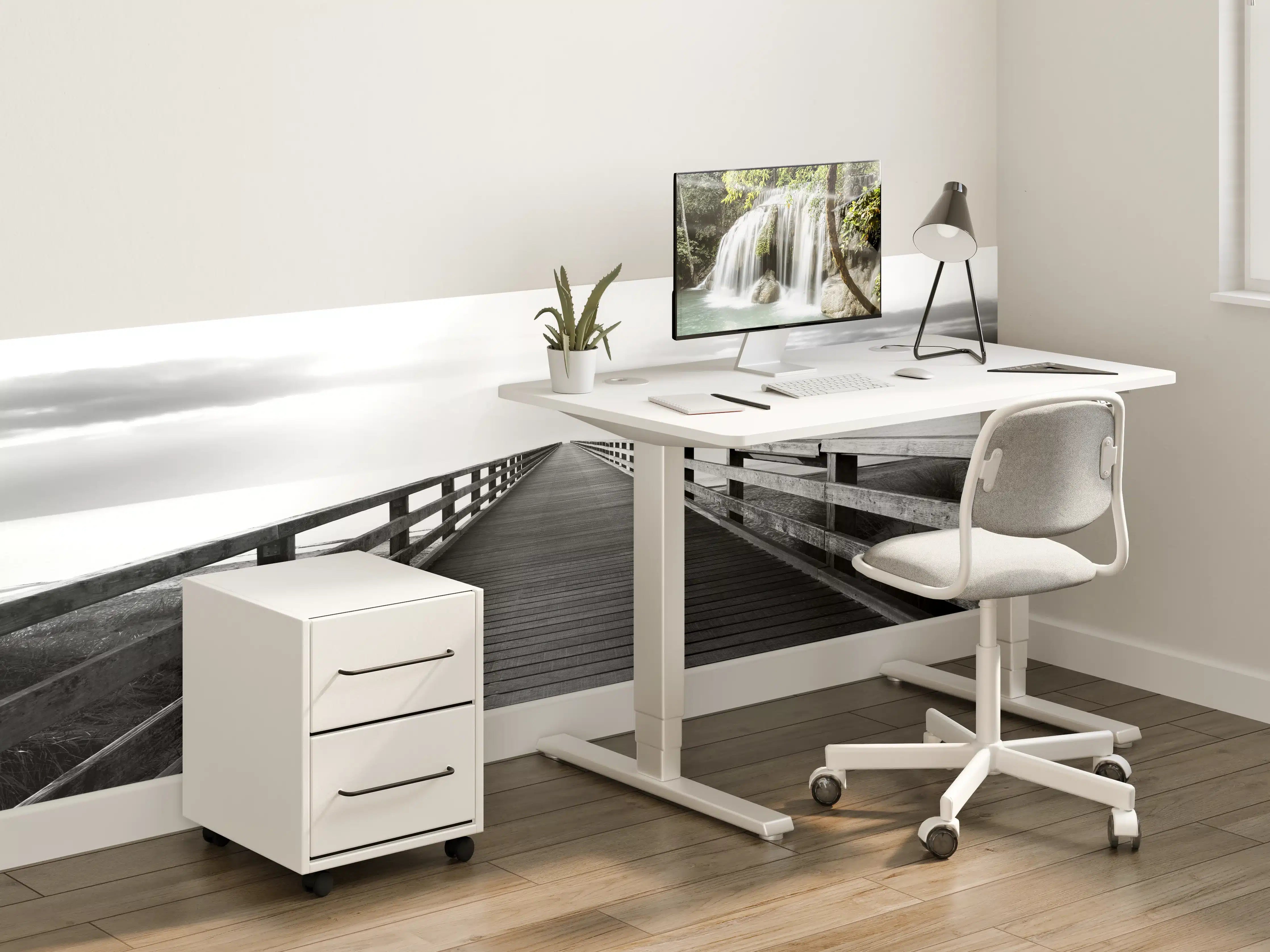 Kinderzimmer Wandgestaltung - Schlichten Holzsteg im nebelfreien Himmel