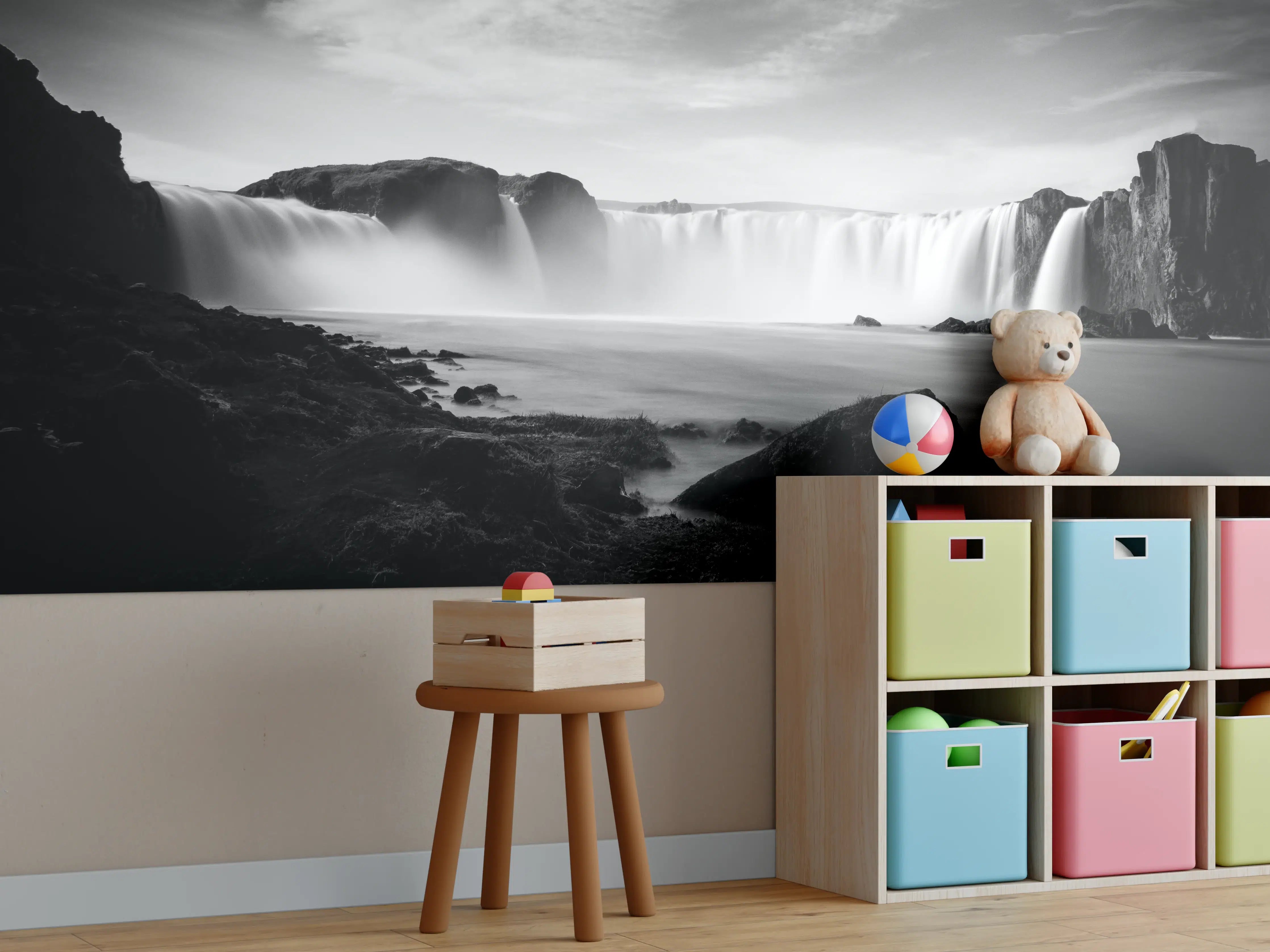 Kinderzimmer Wandgestaltung - Schwarz-Weiß Wasserfallpanorama
