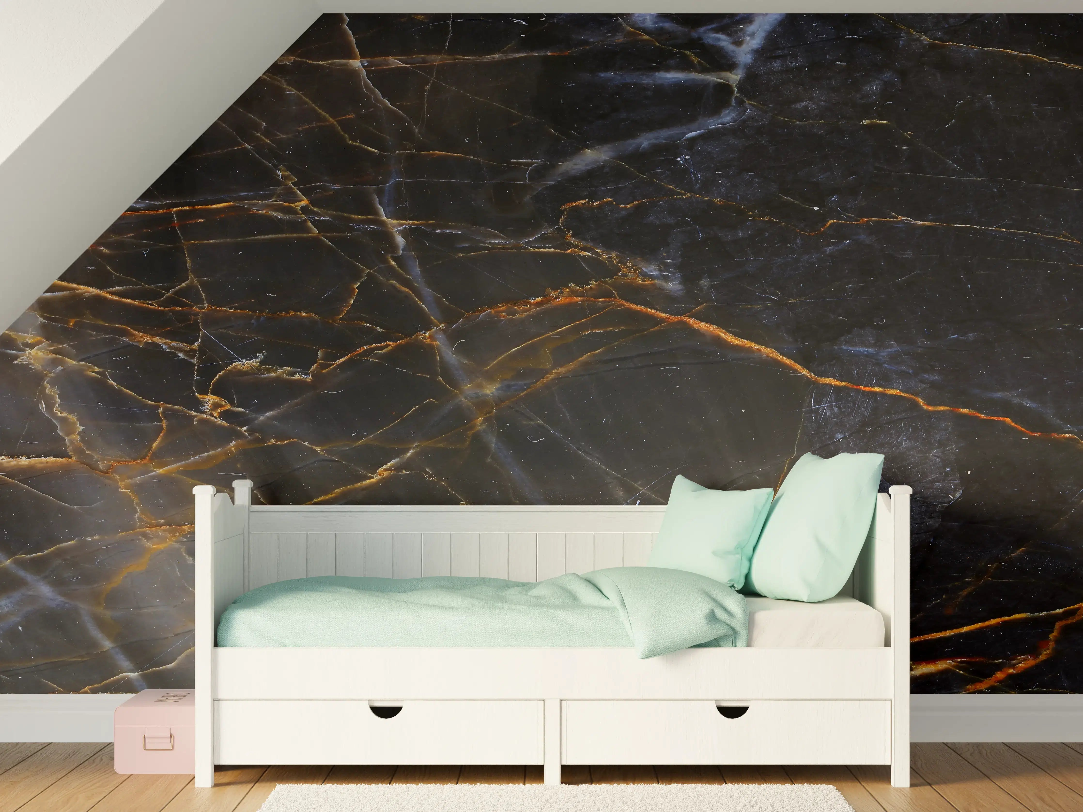 Kinderzimmer Wandgestaltung - Schwarz und braune Marmor Textur aus Russland