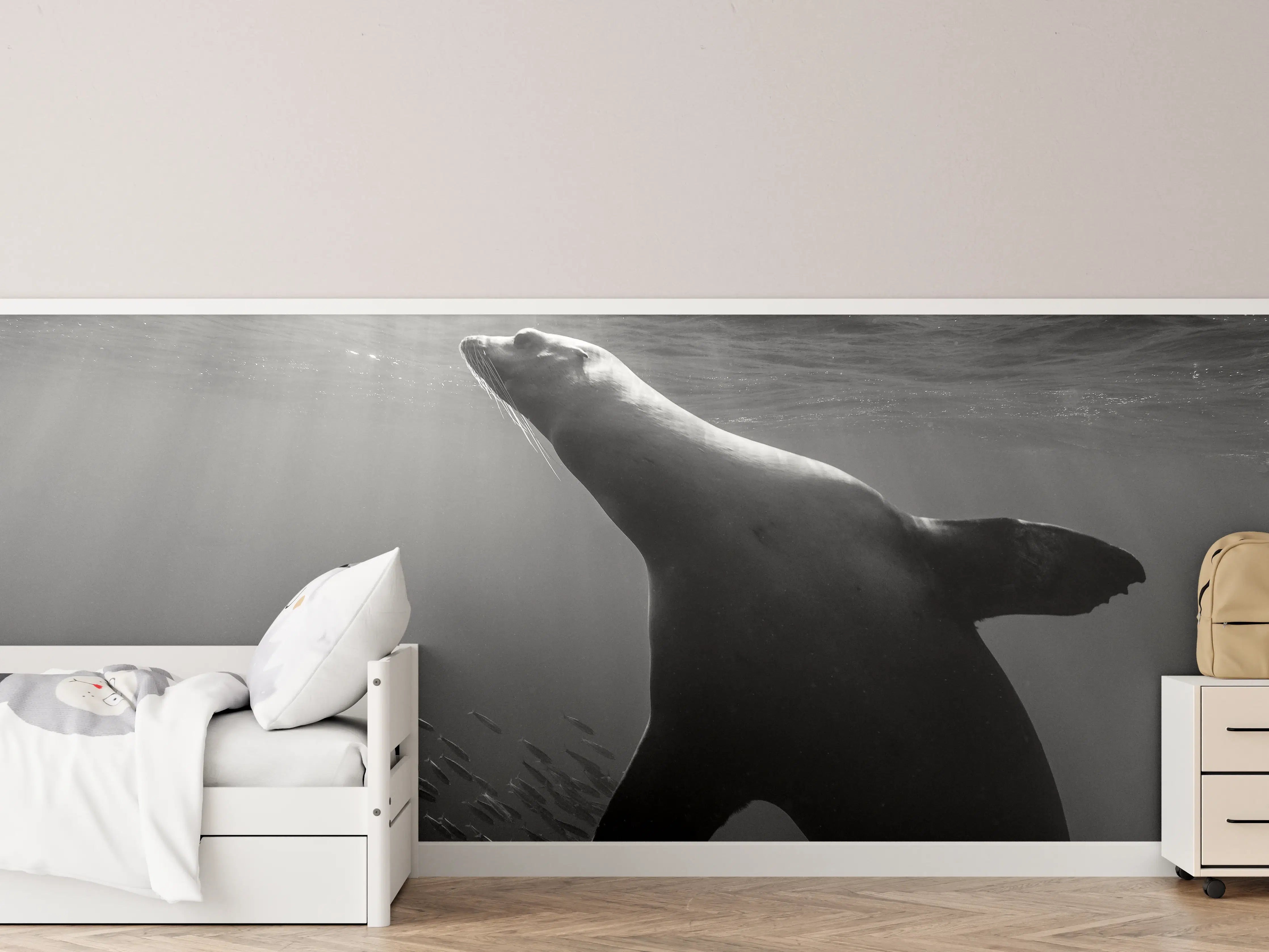 Kinderzimmer Wandgestaltung - Seelöwe beim Fressen von Sardinen