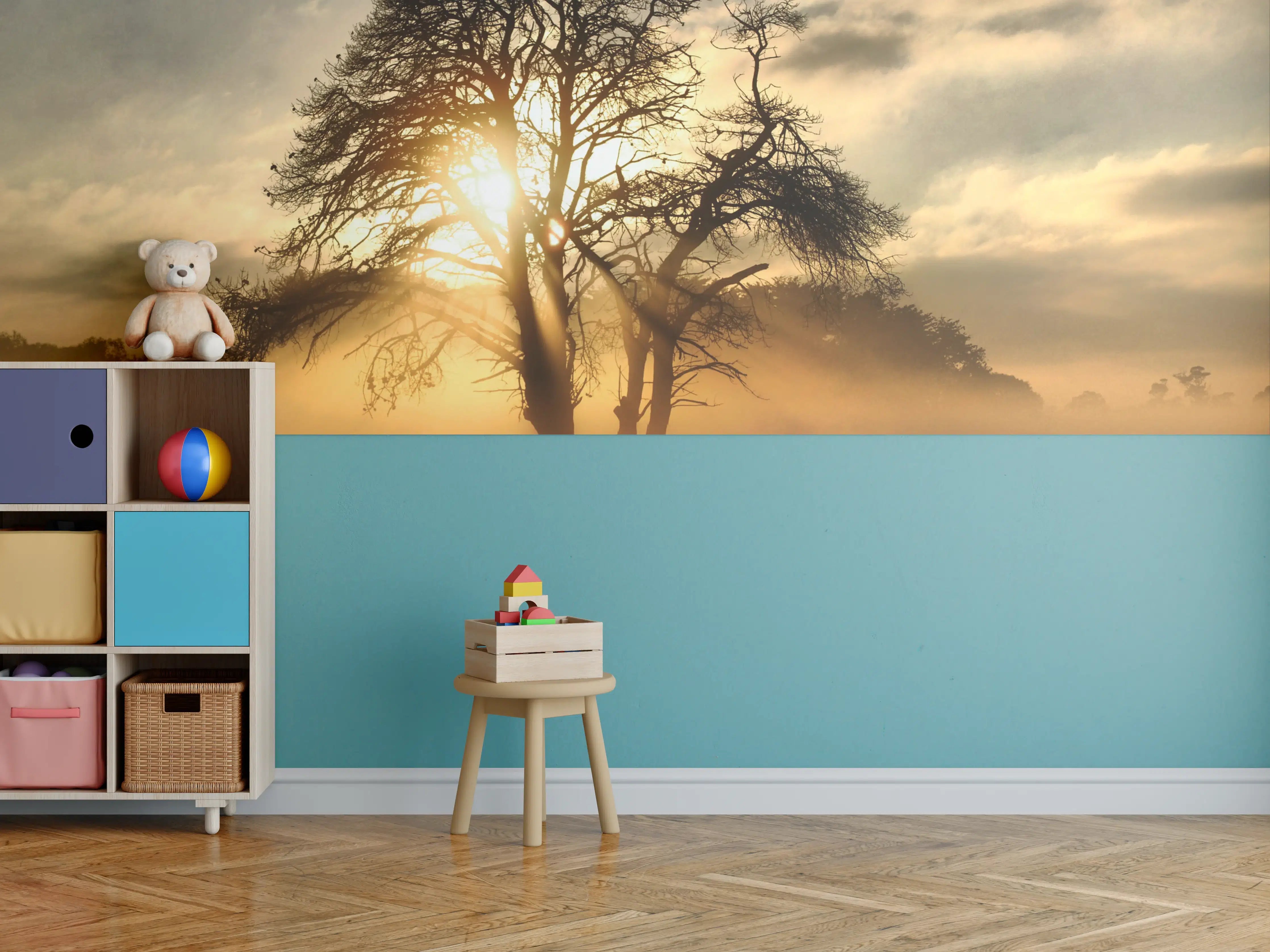 Kinderzimmer Wandgestaltung - Sonnenaufgang hinter alten Bäumen