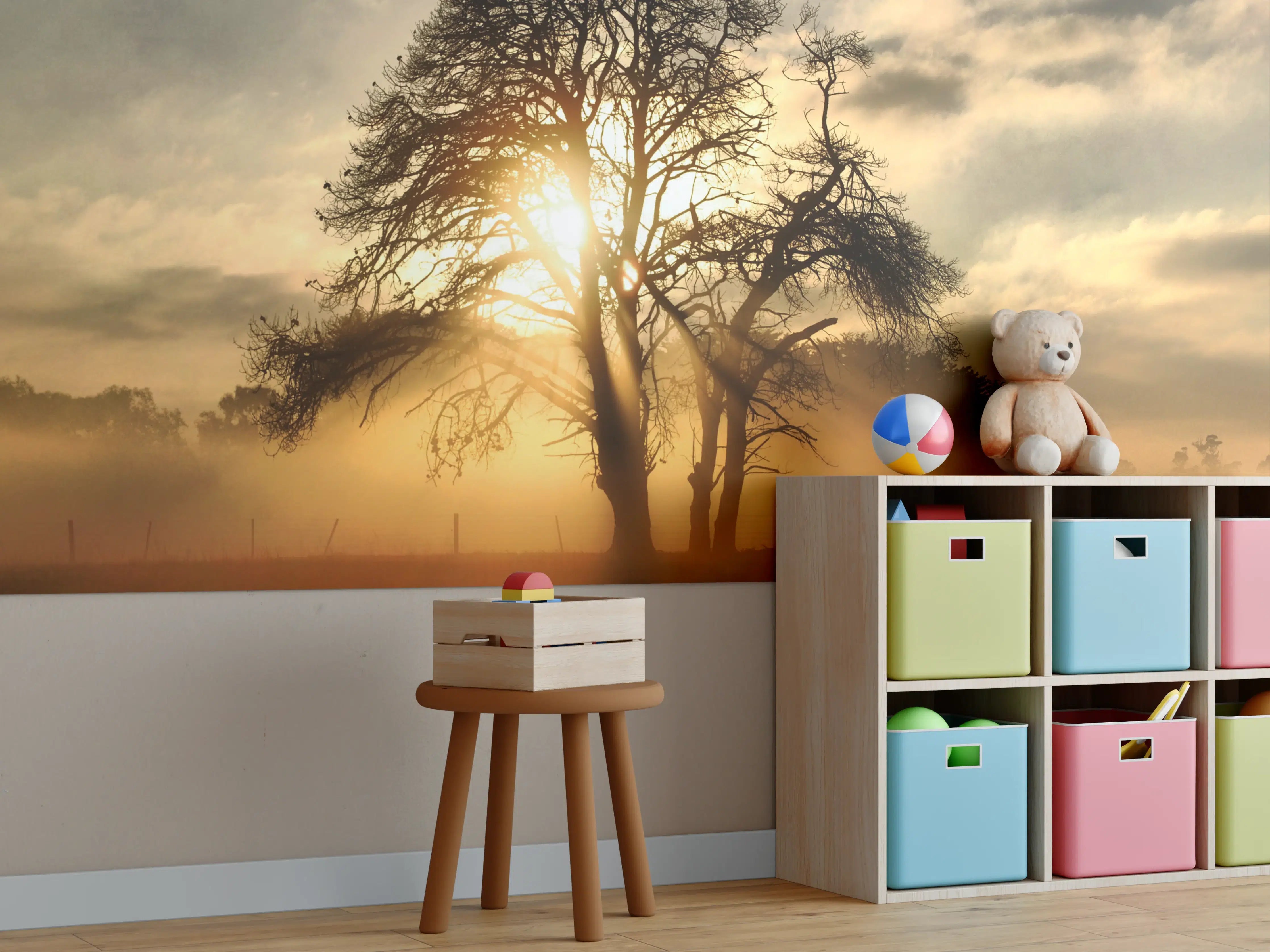 Kinderzimmer Wandgestaltung - Sonnenaufgang hinter alten Bäumen