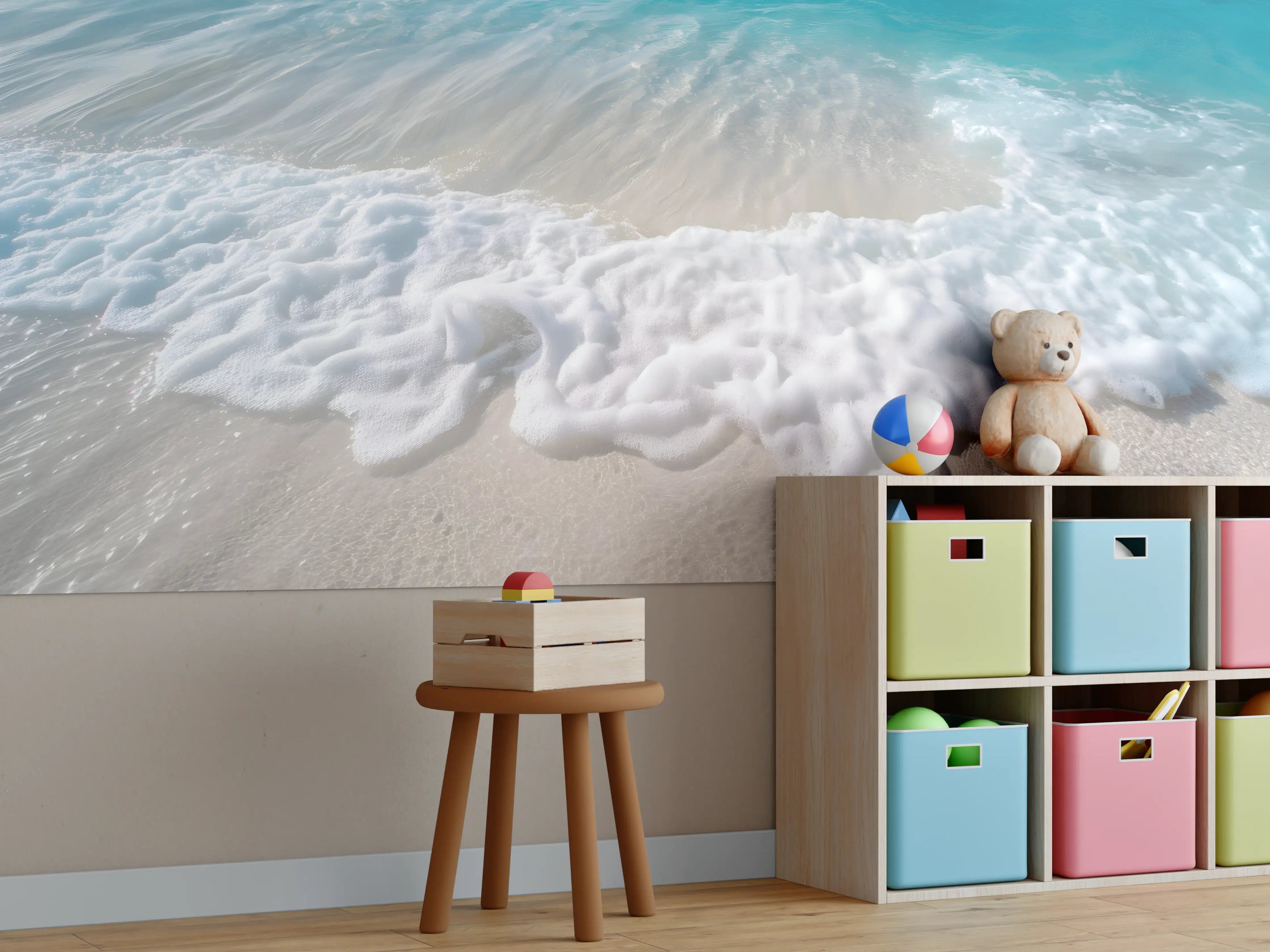 Kinderzimmer Wandgestaltung - Strand mit sanften Wellen und Schaum