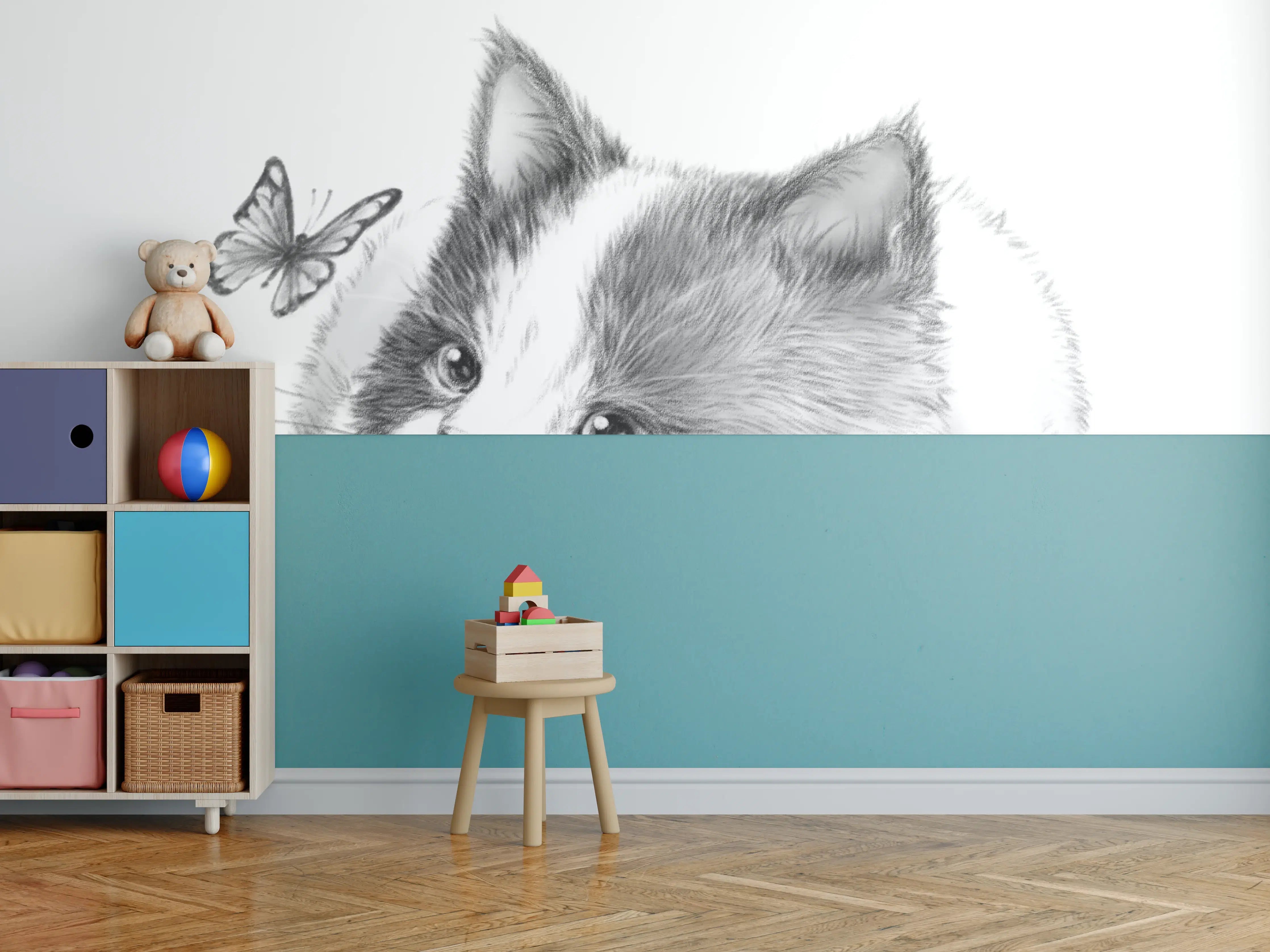 Kinderzimmer Wandgestaltung - Süßes Katzenbaby mit Schmetterling