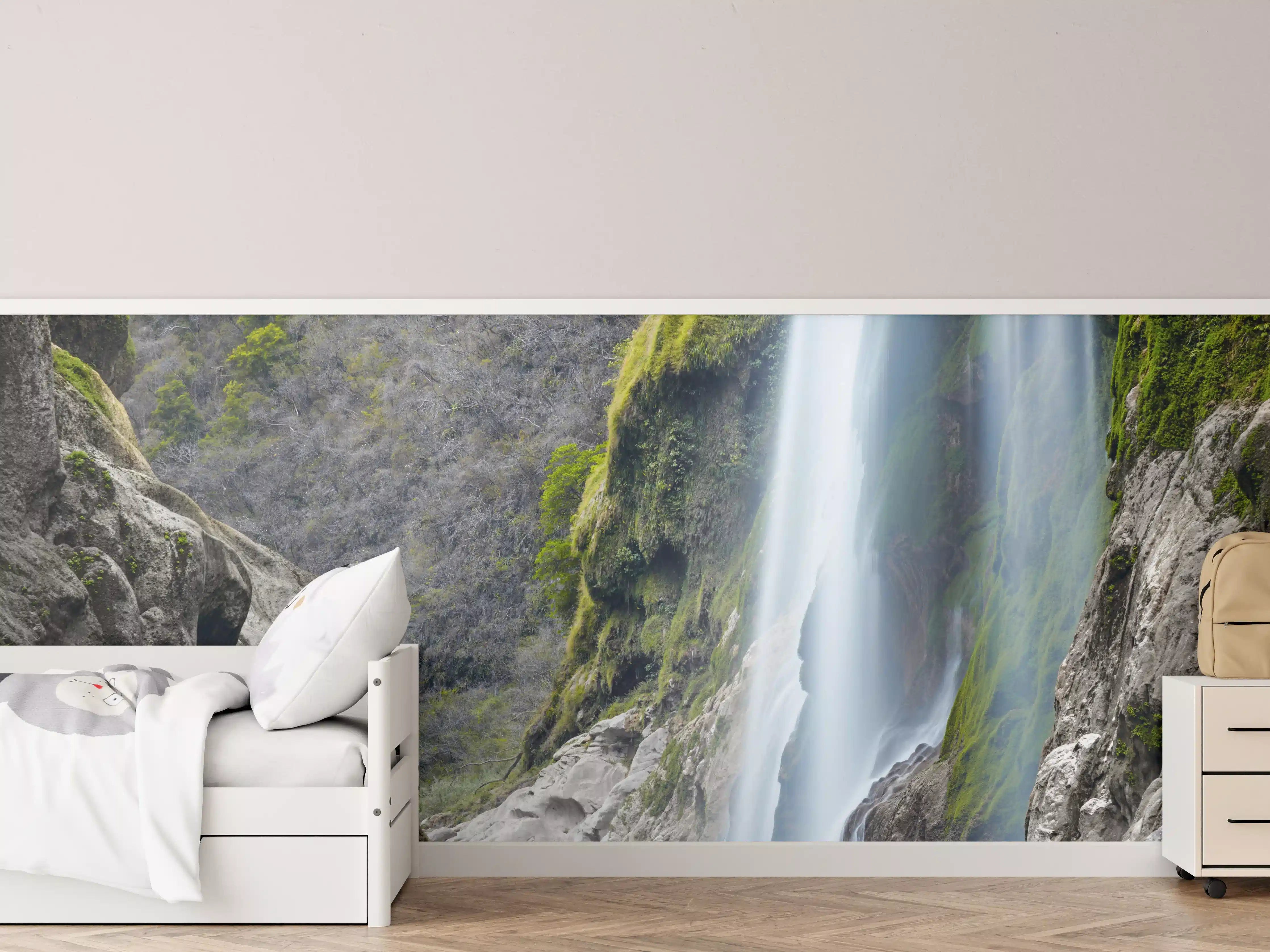 Kinderzimmer Wandgestaltung - Tamul-Wasserfall am Fluss Tampaon