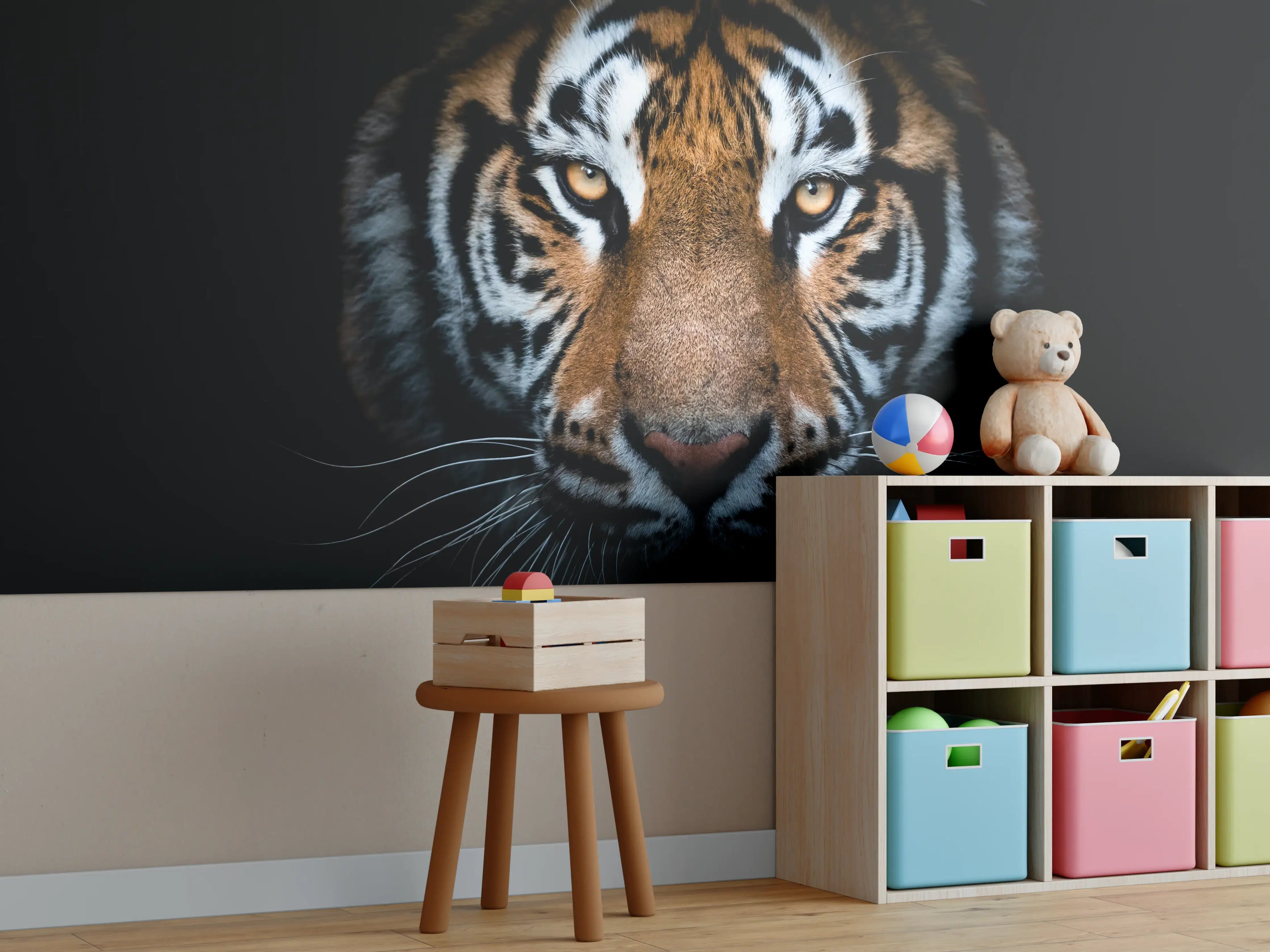 Kinderzimmer Wandgestaltung - Tiger-Portrait Schwarzer Hintergrund