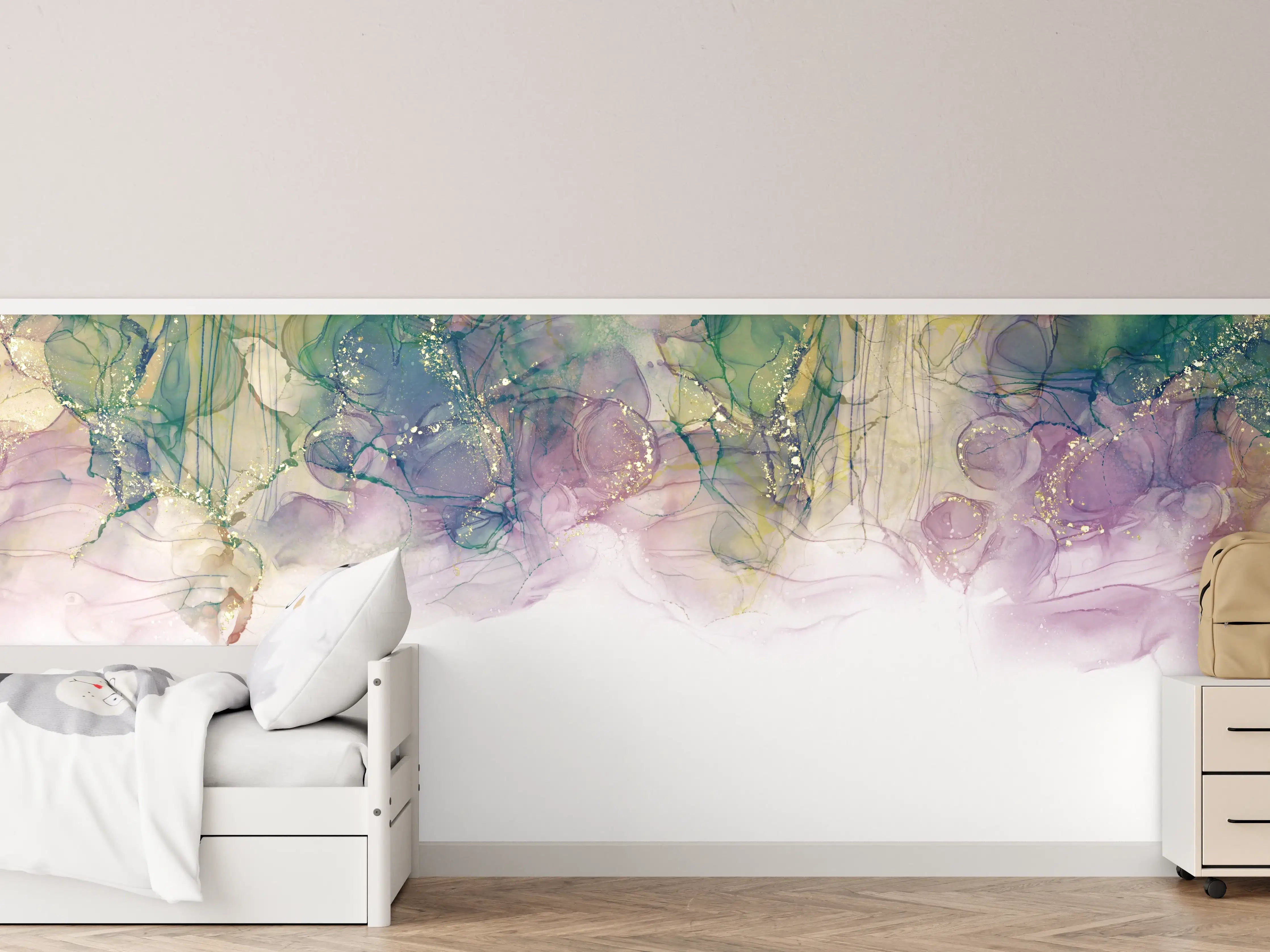 Kinderzimmer Wandgestaltung - Tinte mit Goldelementen - Weißer Übergang