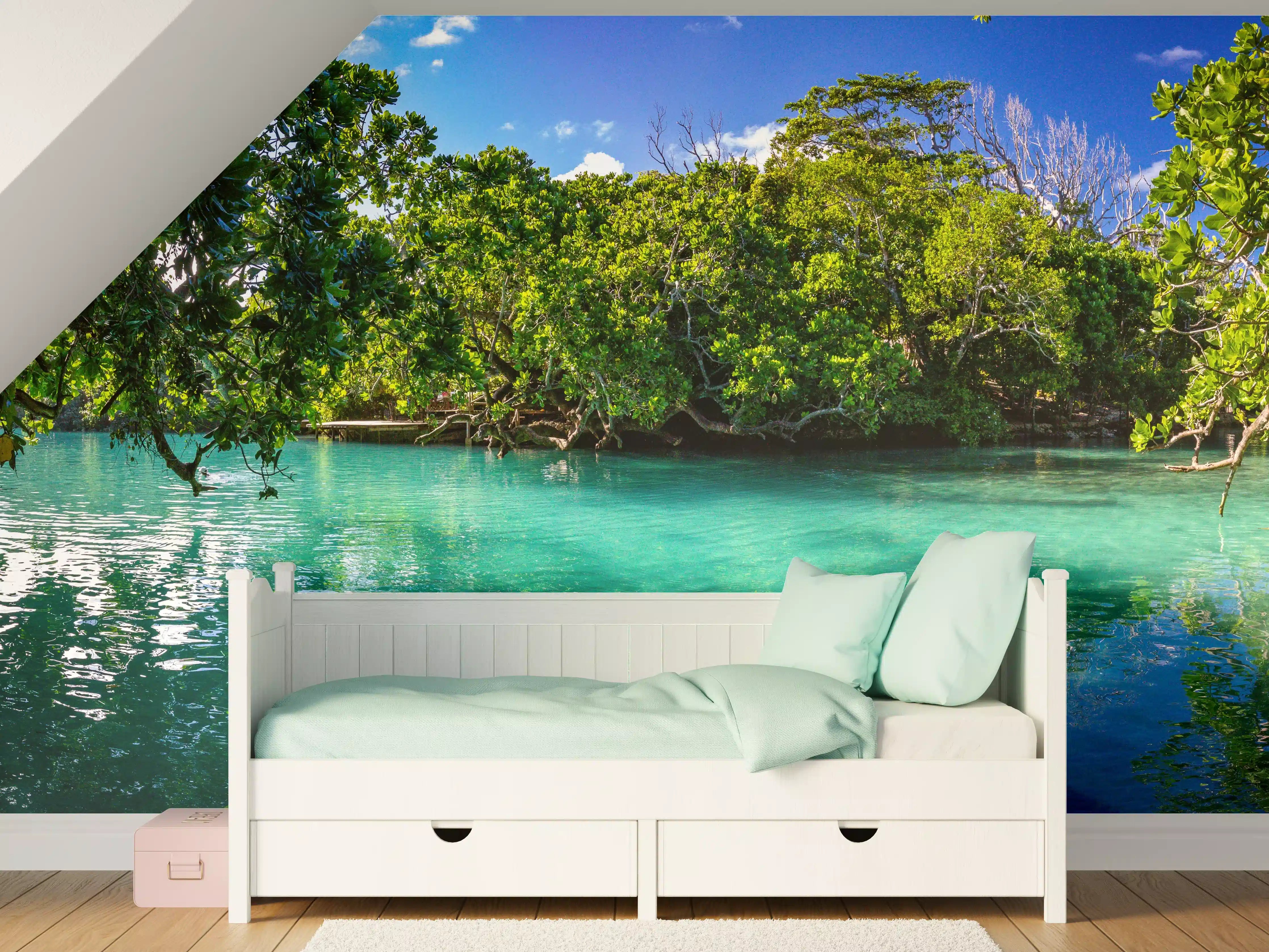 Kinderzimmer Wandgestaltung - Traumhafter See im Wald - Indonesien