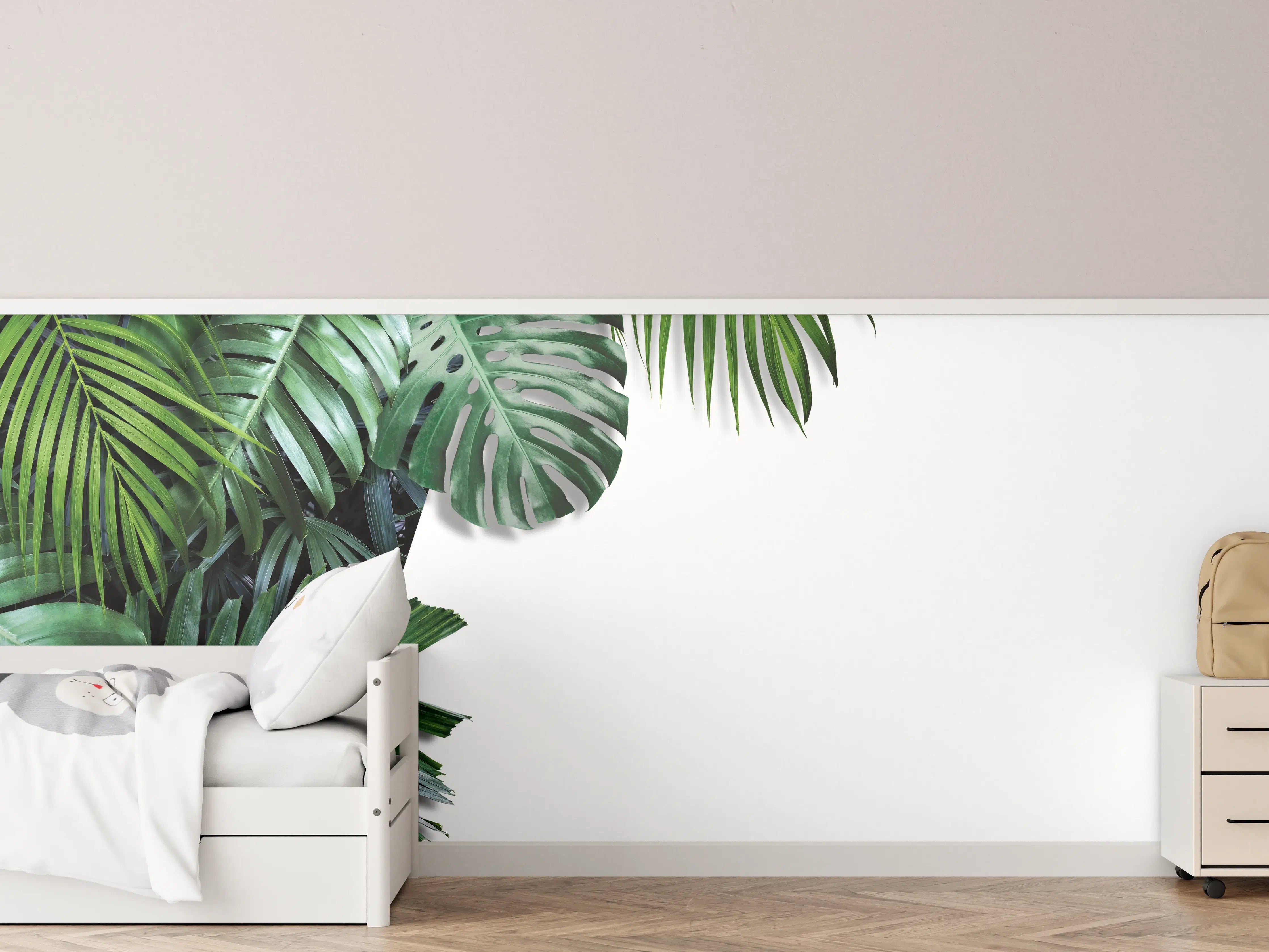 Kinderzimmer Wandgestaltung - Tropische Blätter auf weißem Grund