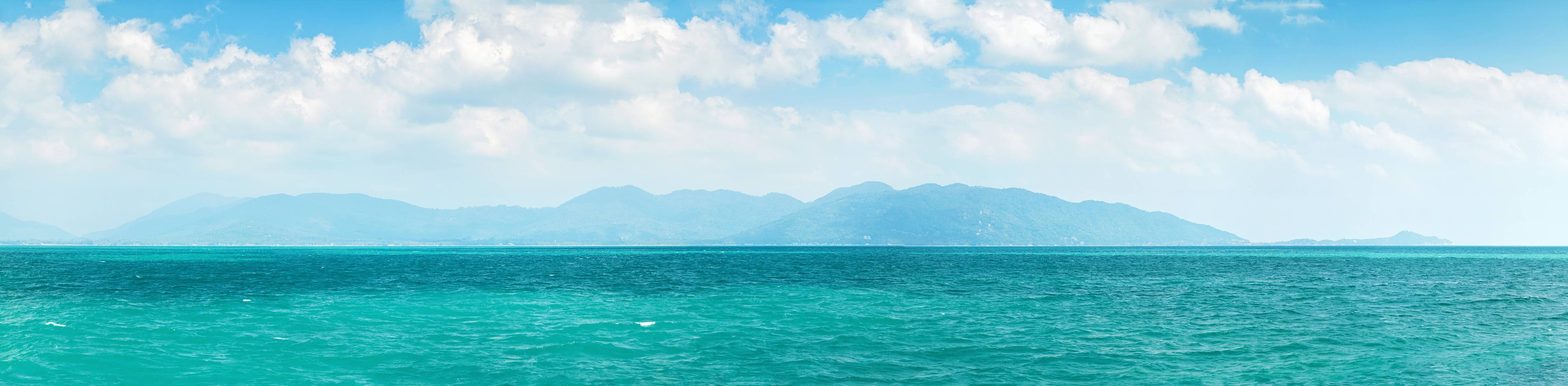 Kinderzimmer Wandgestaltung-Tropisches Blau-Grün-Meerespanorama