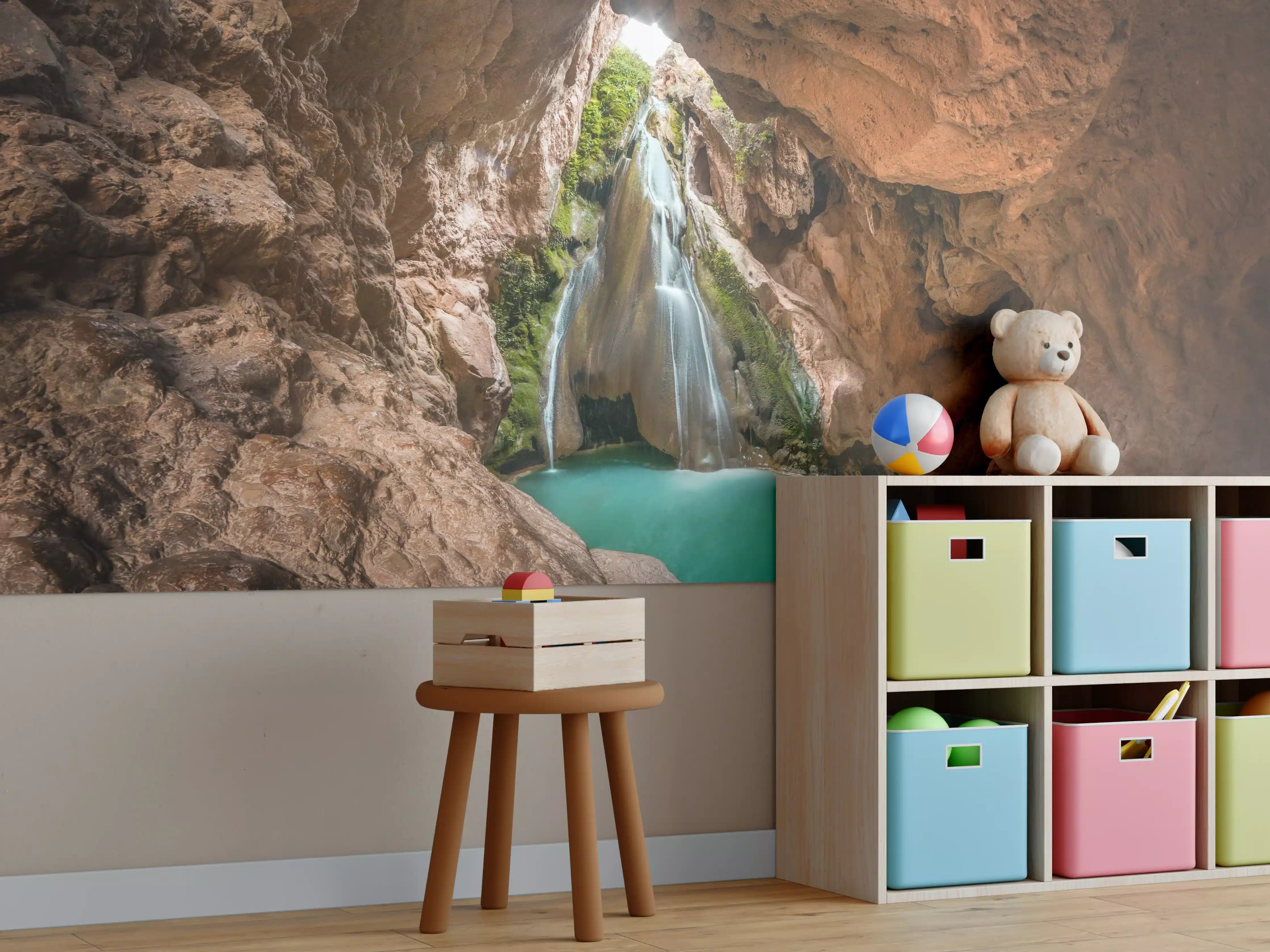 Kinderzimmer Wandgestaltung - Versteckte Oase in der Felsenschlucht