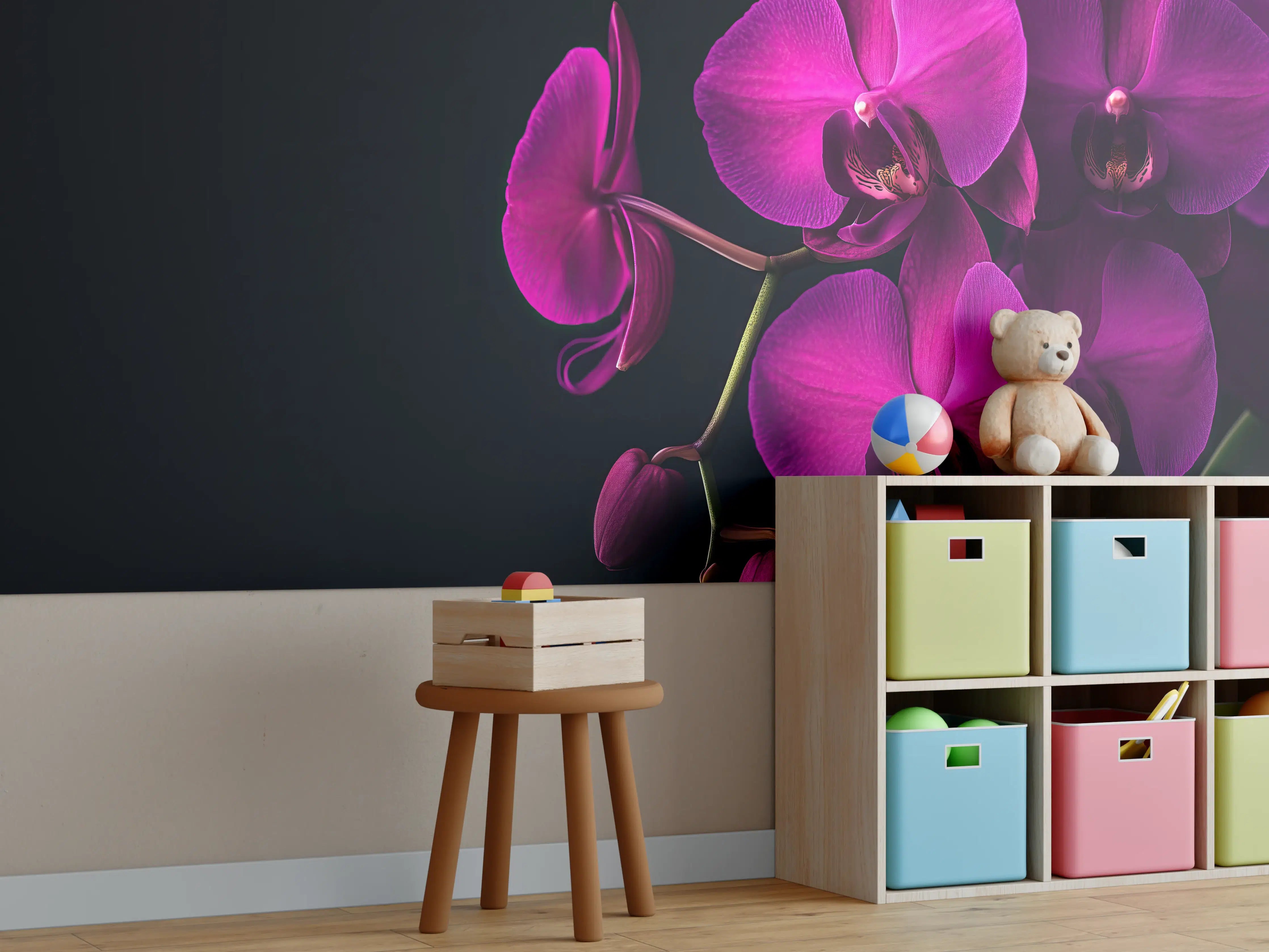 Kinderzimmer Wandgestaltung - Violette Orchideen auf Schwarz
