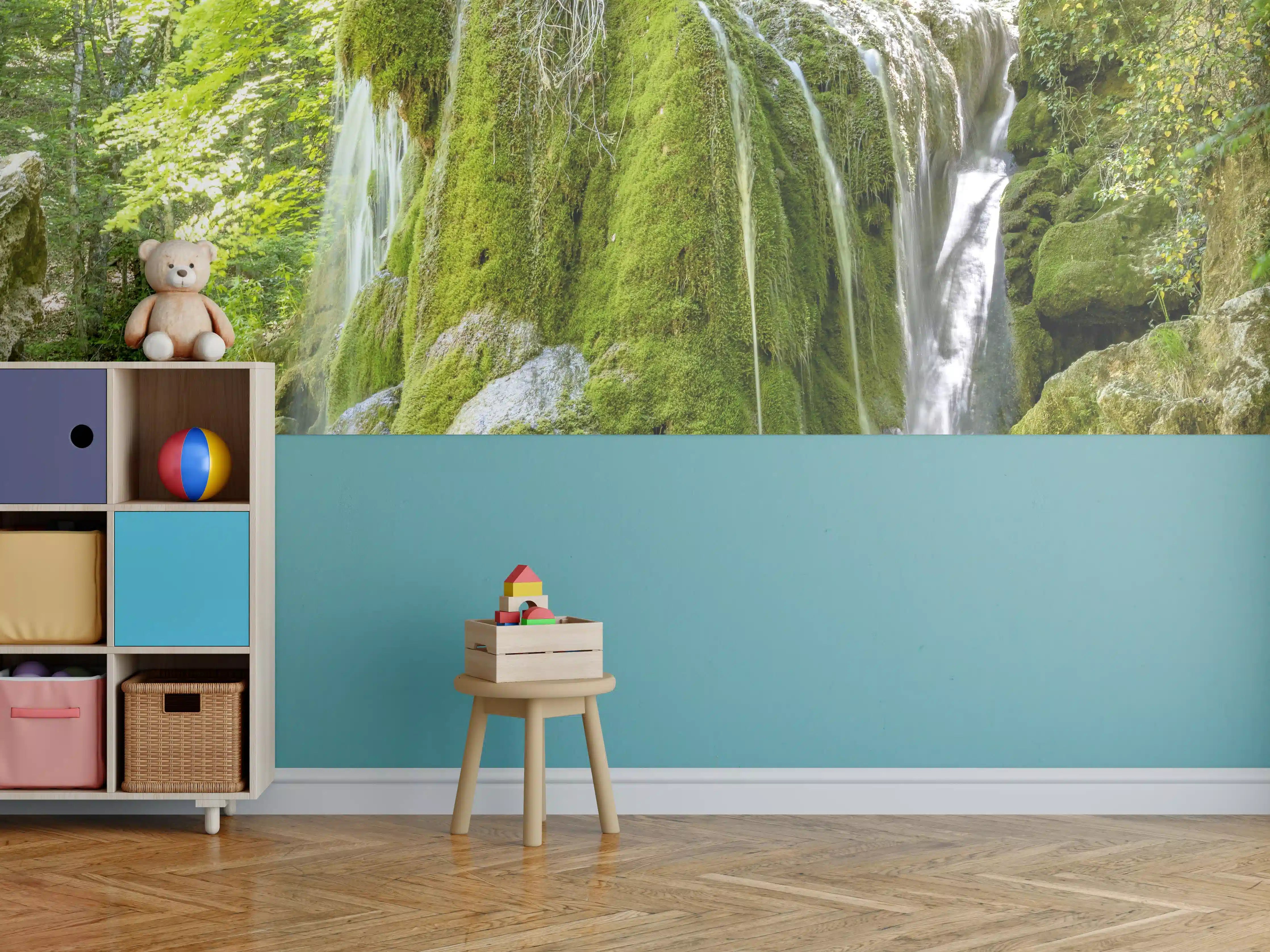 Kinderzimmer Wandgestaltung - Wasserfall im Wald - Sevastopol