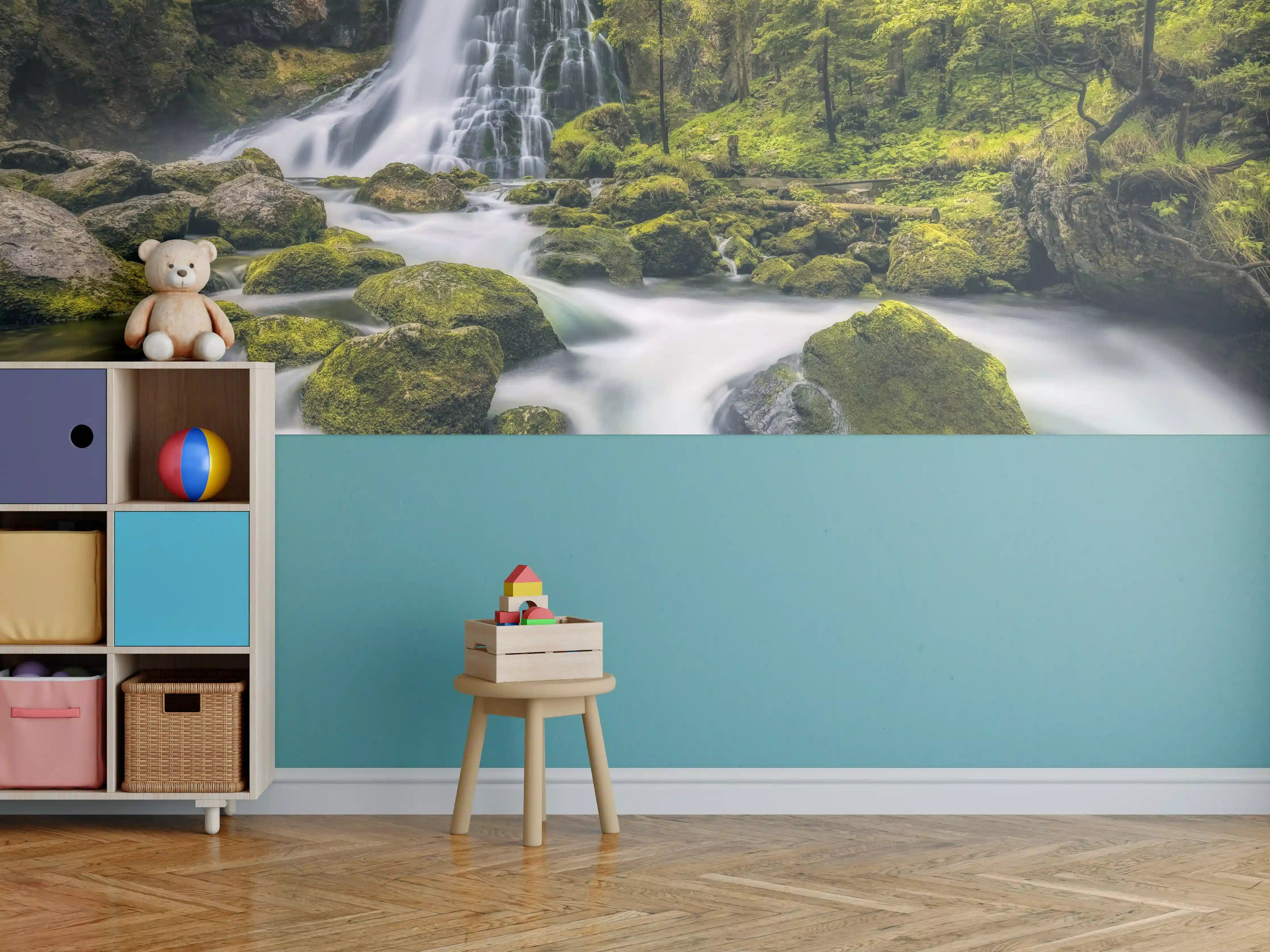 Kinderzimmer Wandgestaltung - Wasserfall in Golling, Salzburg