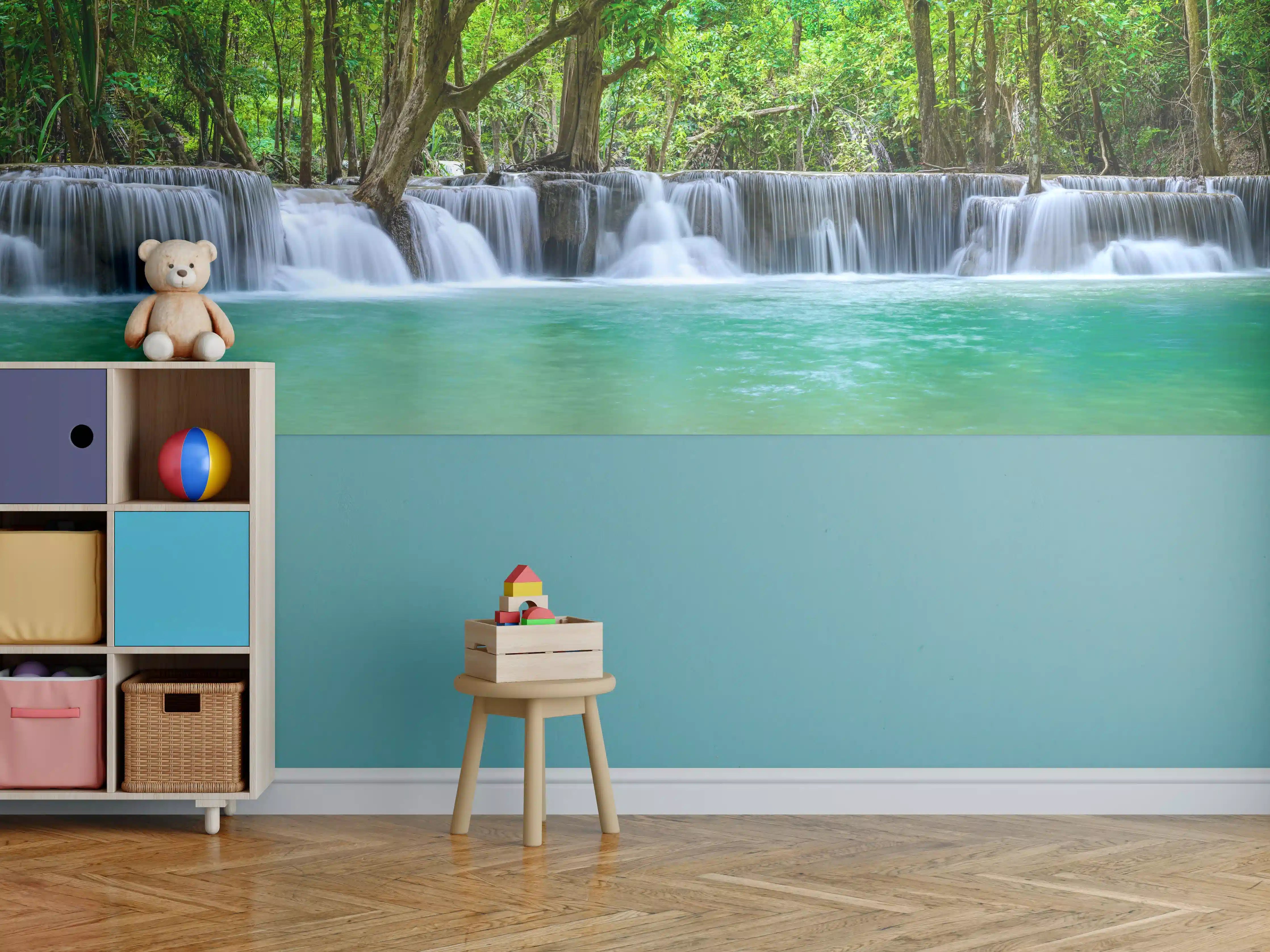 Kinderzimmer Wandgestaltung - Wasserfall tief im tropischen Wald