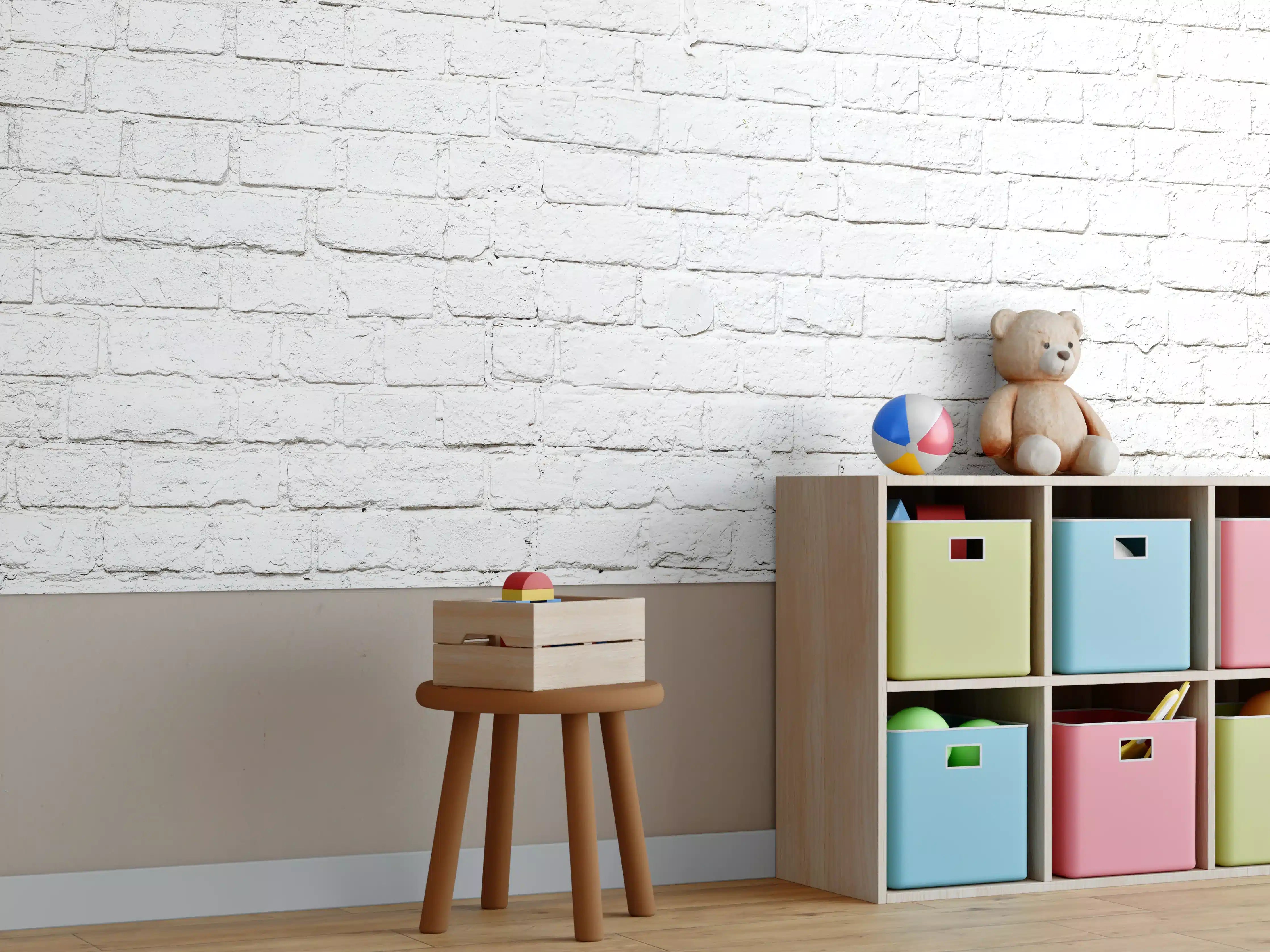 Kinderzimmer Wandgestaltung - Weiße Backsteinwand mit subtiler Struktur