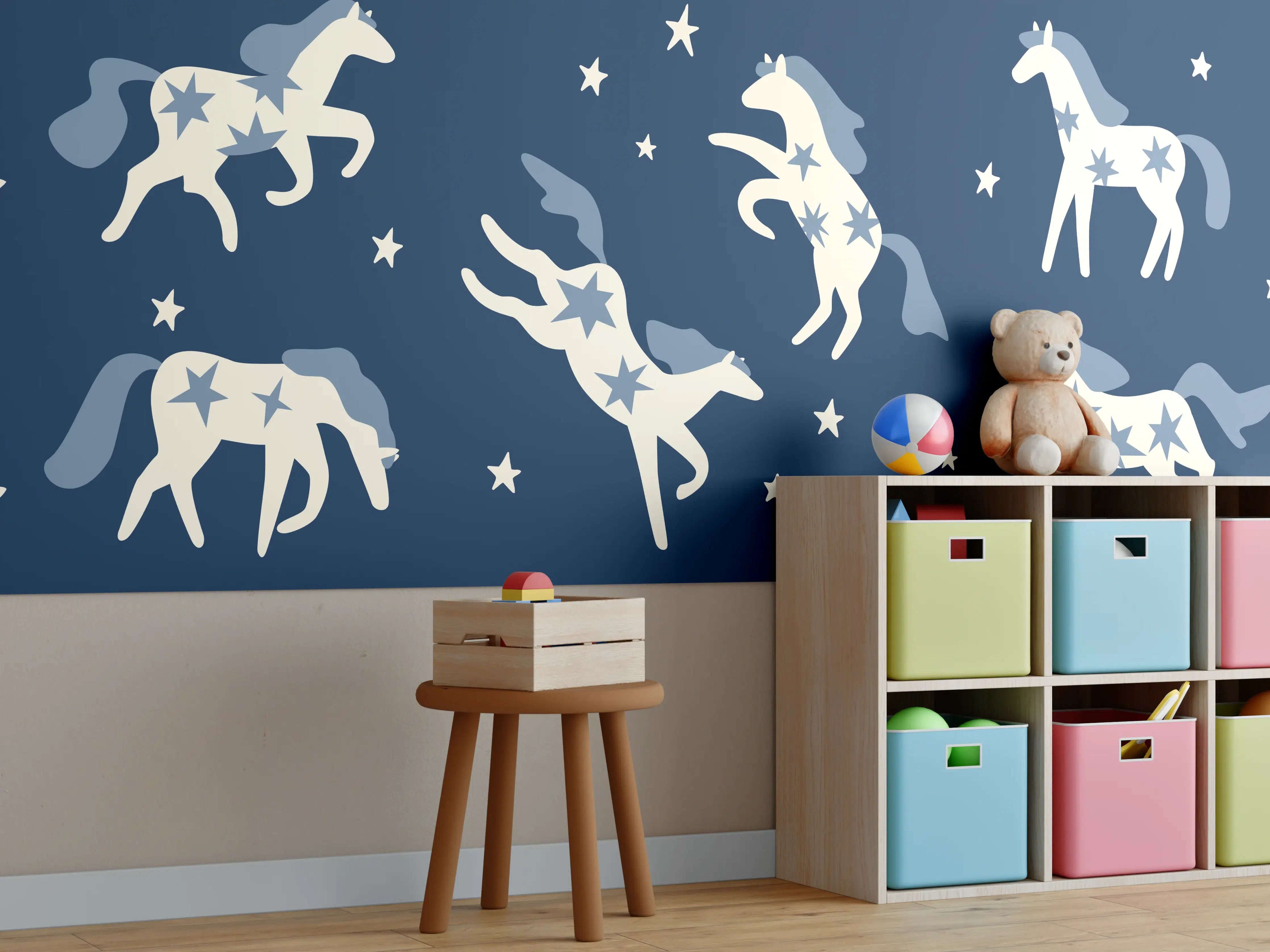 Kinderzimmer Wandgestaltung - Weiße Einhorn- und Sternen-Illustration auf dunklem Hintergrund