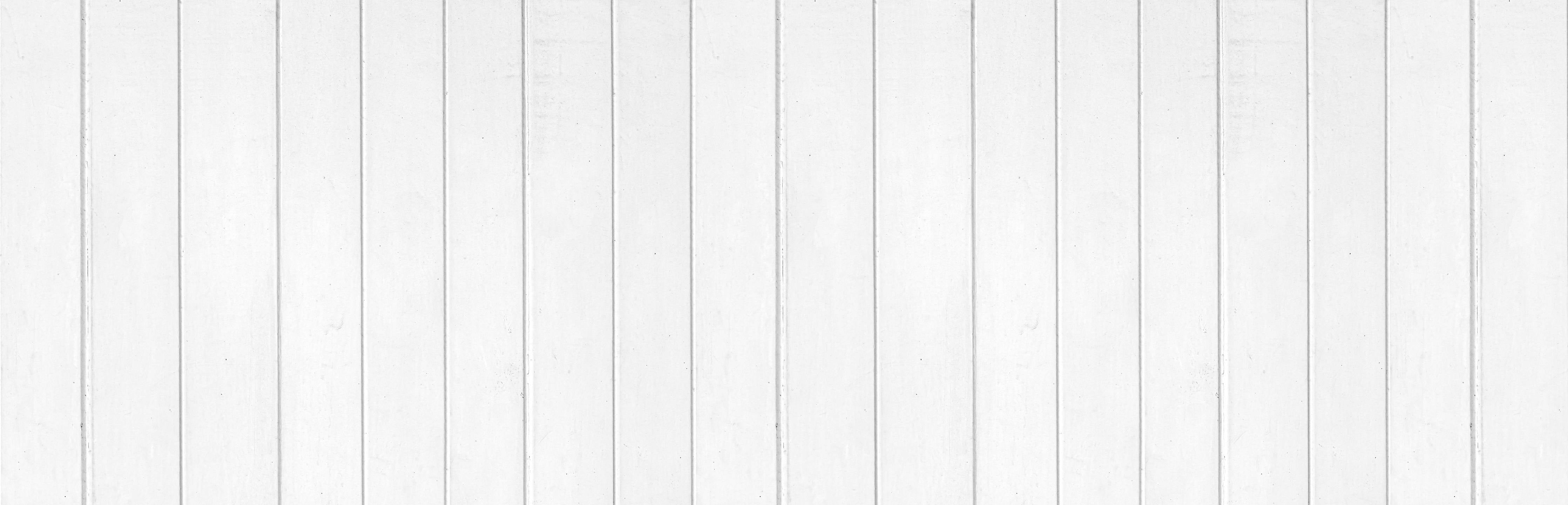 Kinderzimmer Wandgestaltung-Weiße Holzpaneele mit feiner Maserung