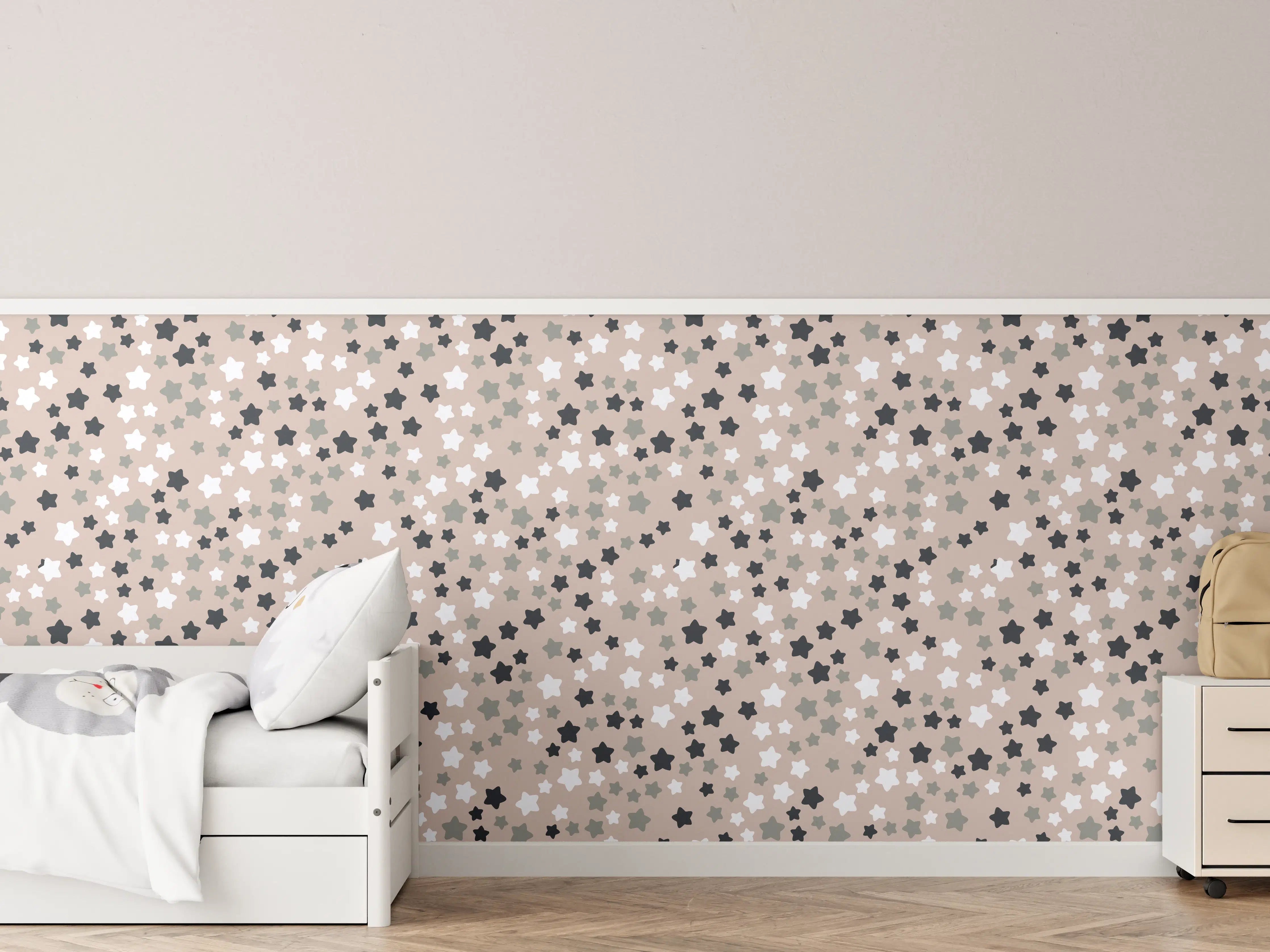 Kinderzimmer Wandgestaltung - Weiße Wände mit beige und schwarzen Sternenmuster