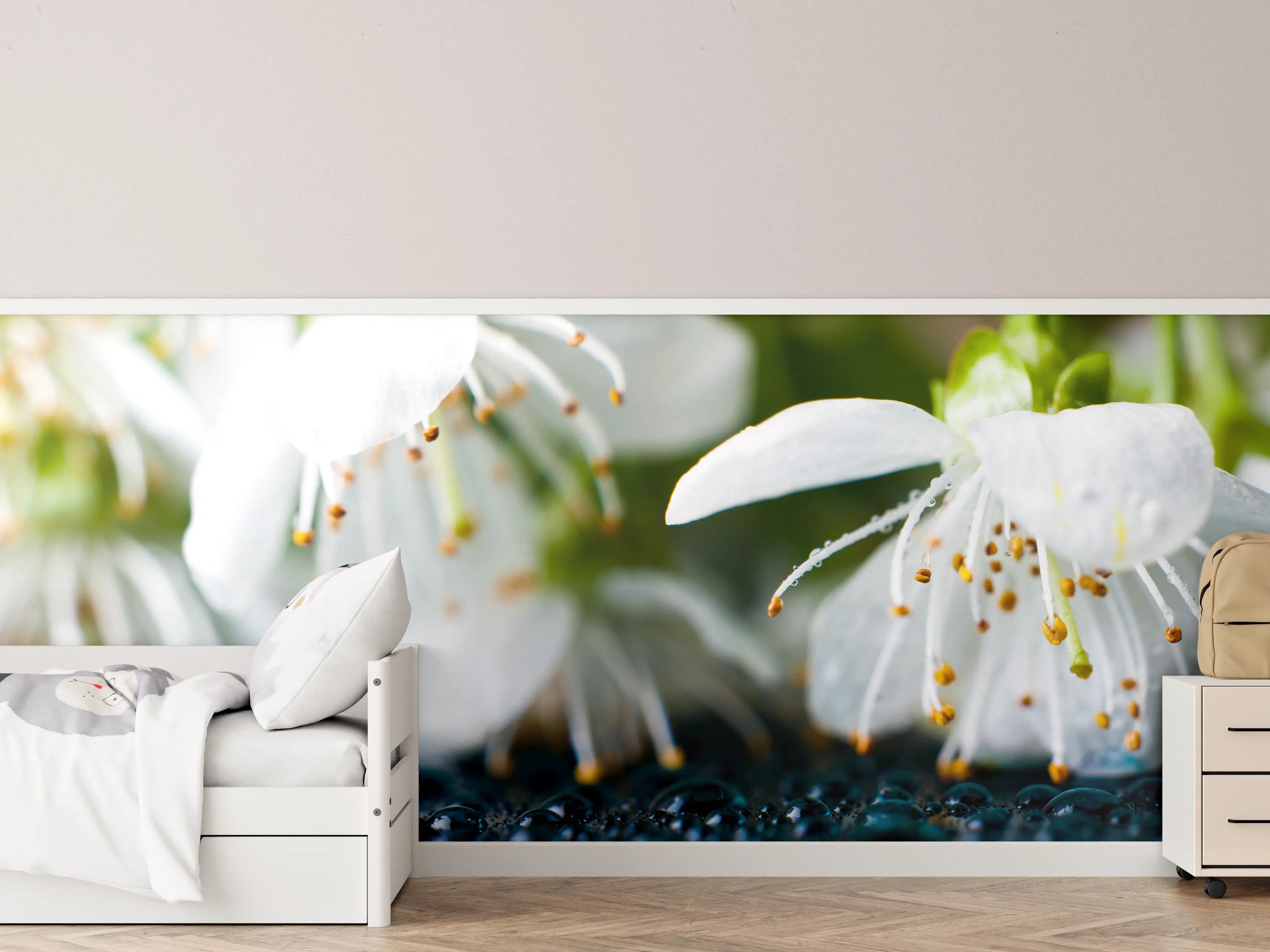 Kinderzimmer Wandgestaltung - Weiße blühende Frühlingsblumen