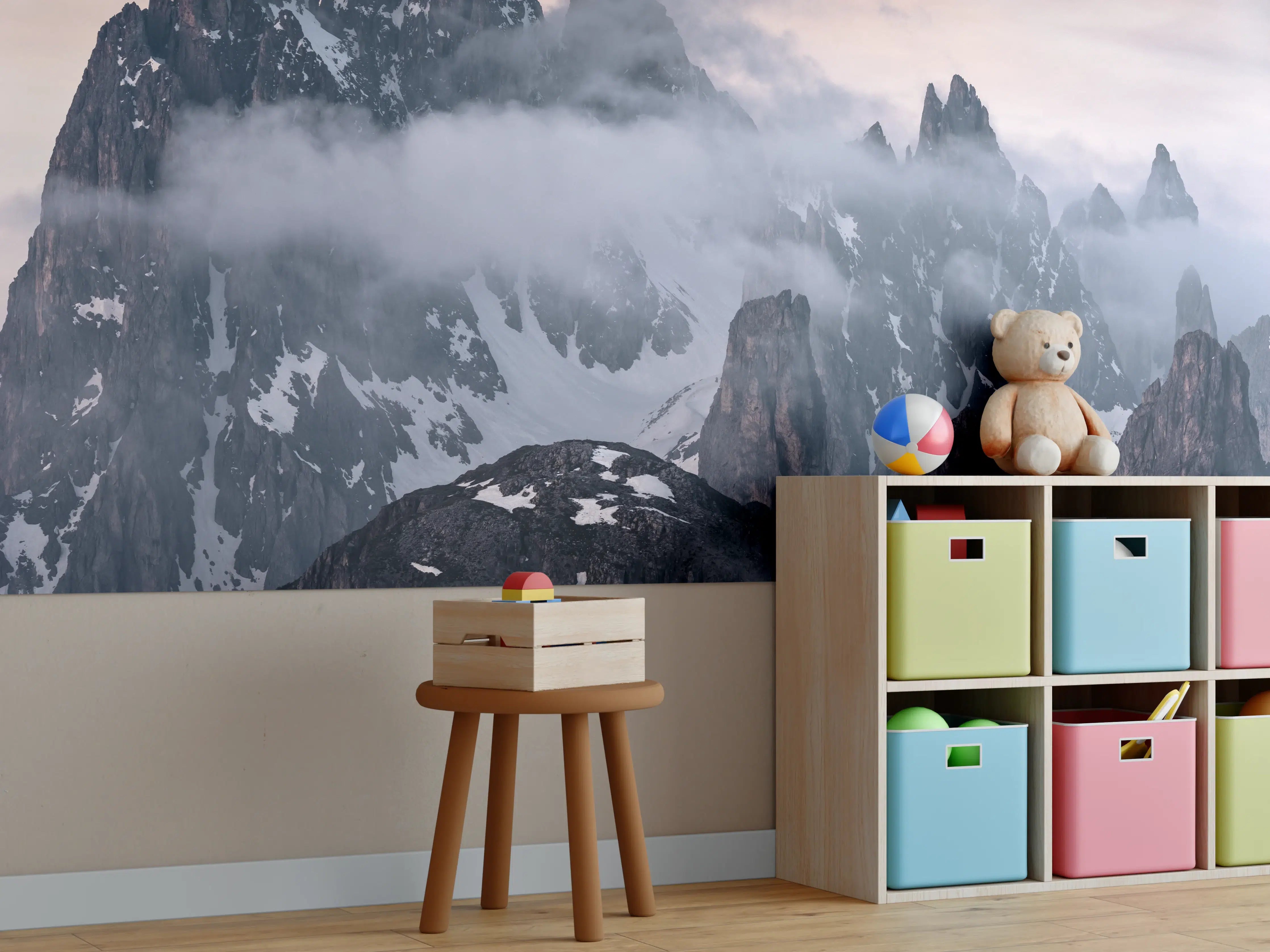 Kinderzimmer Wandgestaltung - Winterliche Berge in Dämmerung