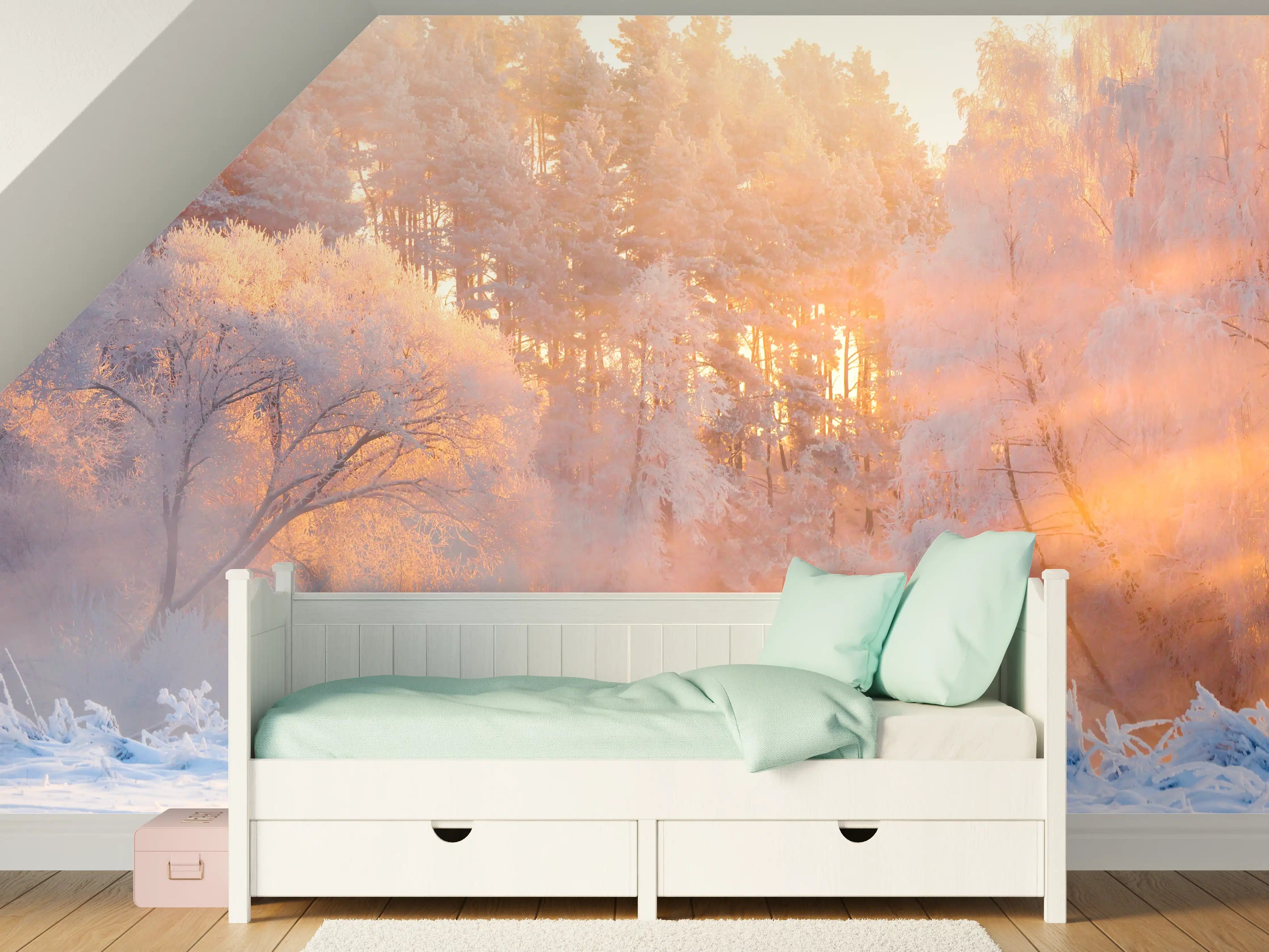 Kinderzimmer Wandgestaltung - Winterliche Waldszene in Morgenstimmung