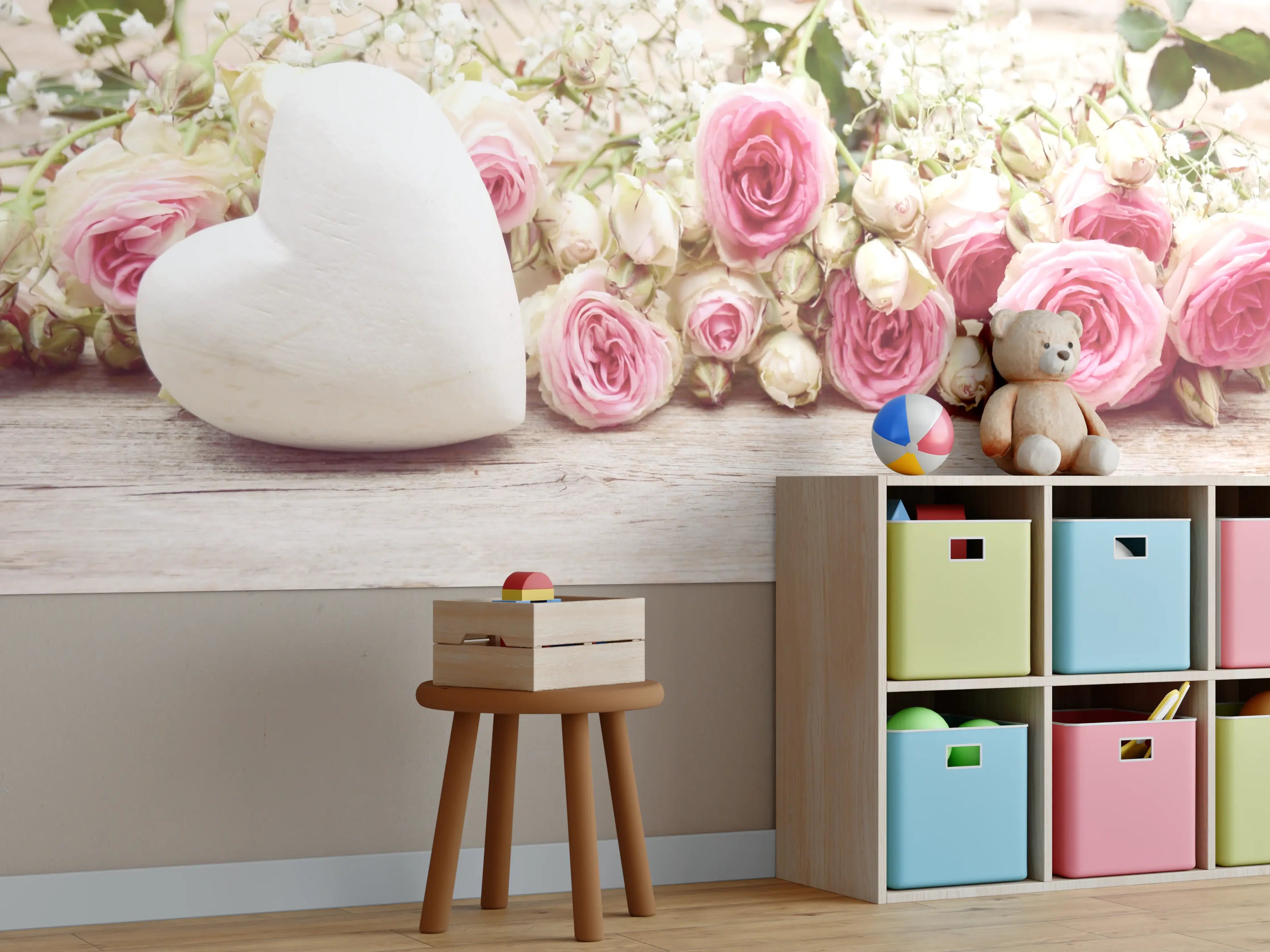 Kinderzimmer Wandgestaltung - Zarte Rosen und Herzdekoration