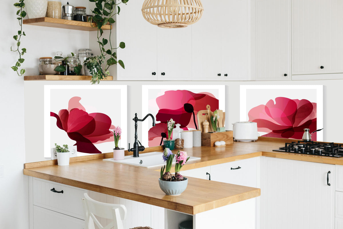 Küche - Abstrakte Florale Kunst Rot-Töne hinter weißen Hochglanz-Küchenregalen und schwarzem Wasserhahn