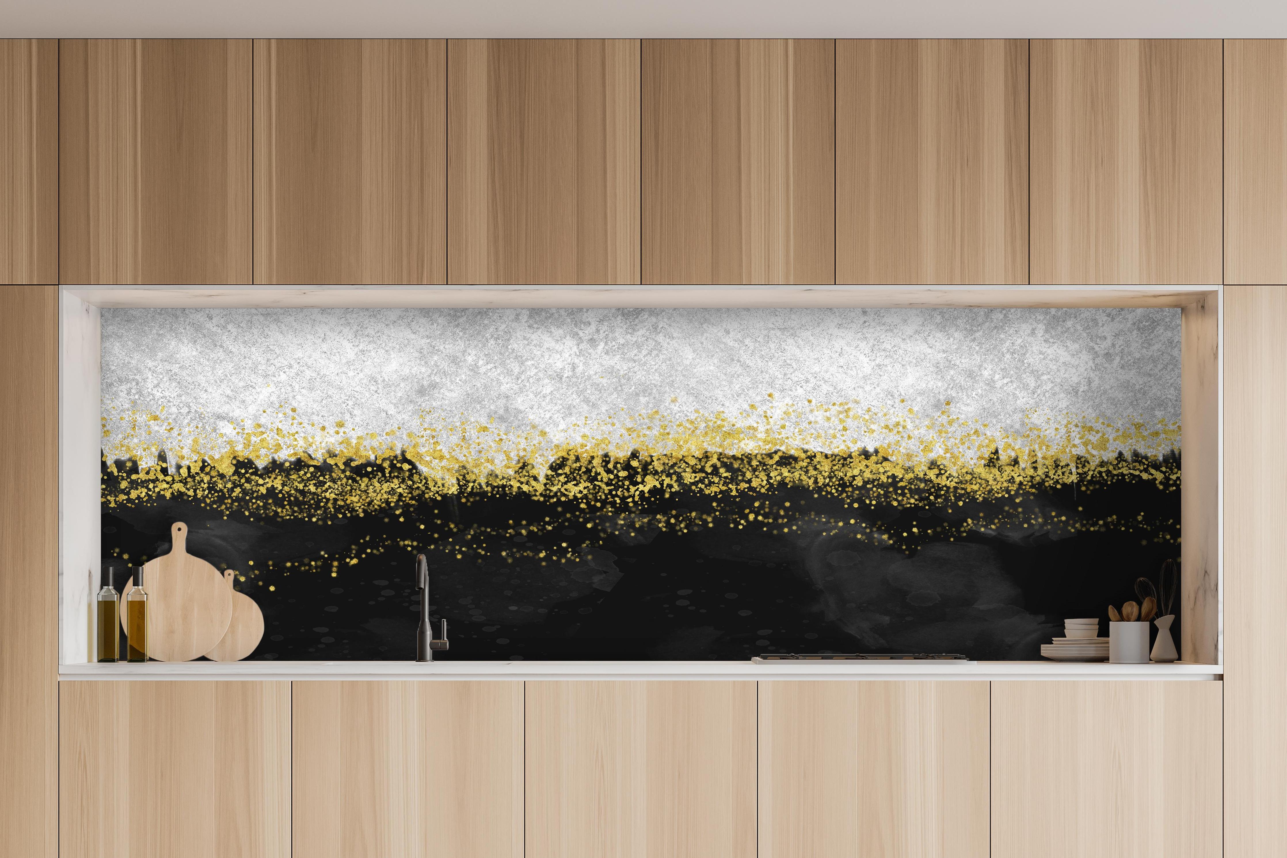 Küche - Abstrakte Resin Geode Kunst Tapete hinter weißen Hochglanz-Küchenregalen und schwarzem Wasserhahn