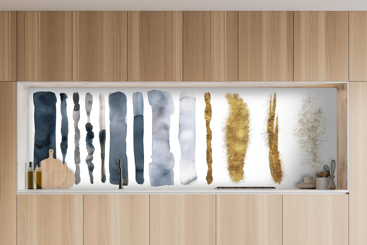 Küche - Aquarell Malerei im Flecken-Overlay hinter weißen Hochglanz-Küchenregalen und schwarzem Wasserhahn