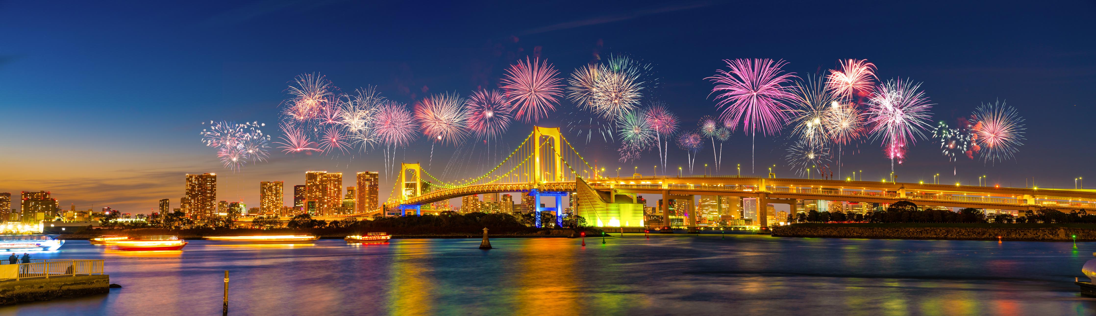Küchenrückwand-Buntes Feuerwerk Tokio Rainbow Bridge