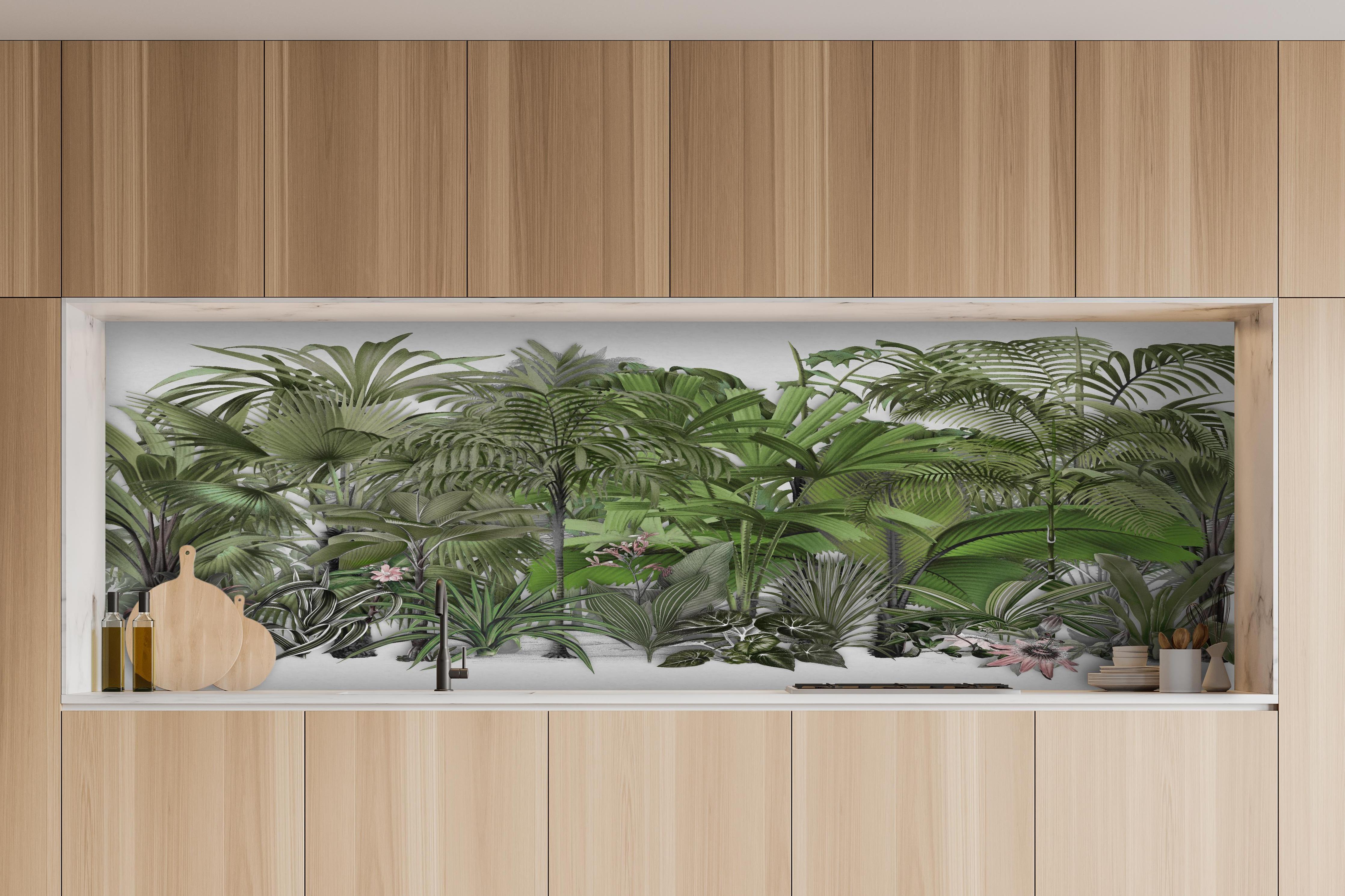 Küche - Exotische Sträuche hinter weißen Hochglanz-Küchenregalen und schwarzem Wasserhahn