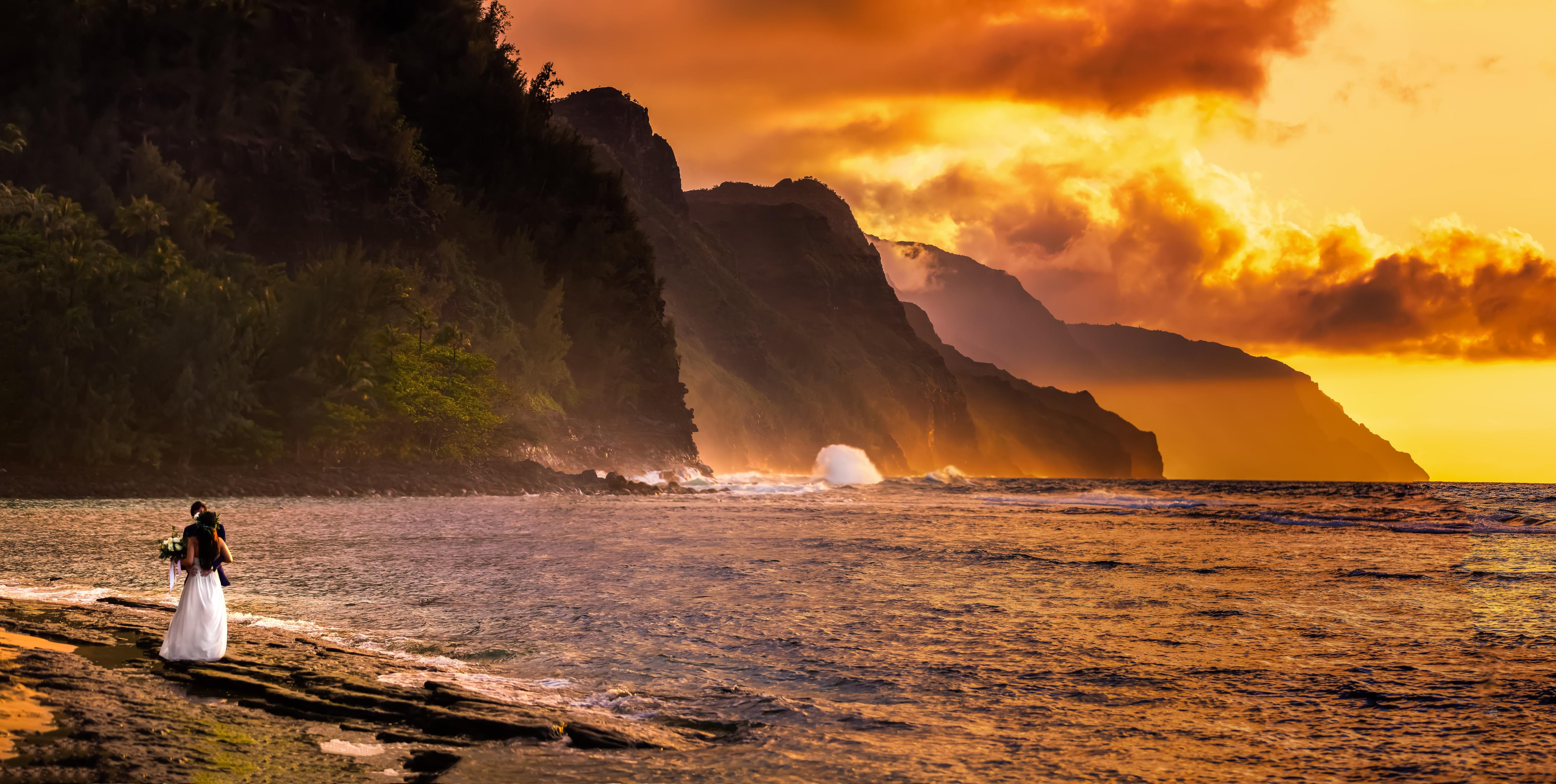 Küchenrückwand-Hochzeitspaar auf Hawaii