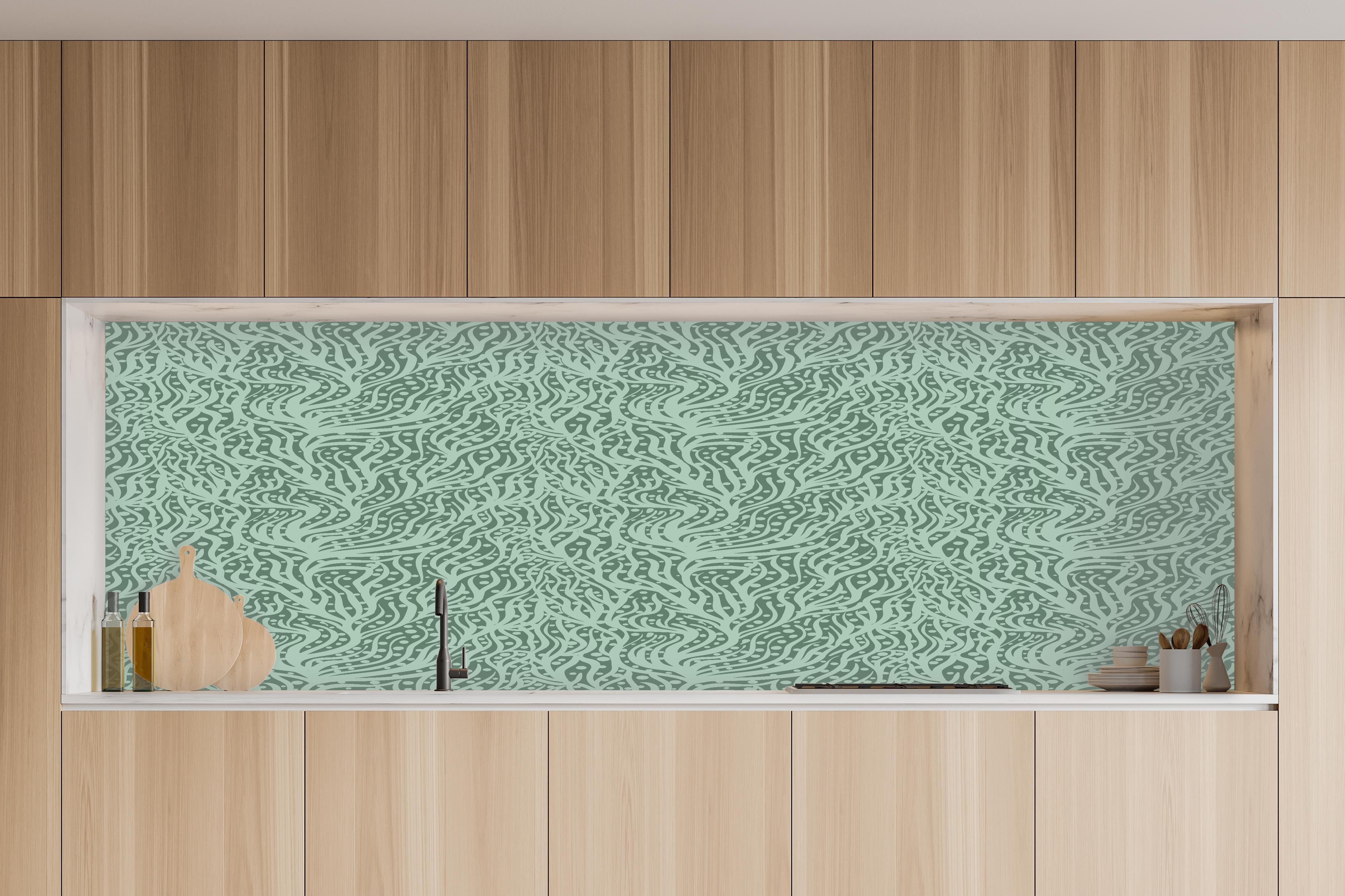 Küche - Abstraktes Korallenmuster Grün-Türkis in charakteristischer Vollholz-Küche mit modernem Gasherd