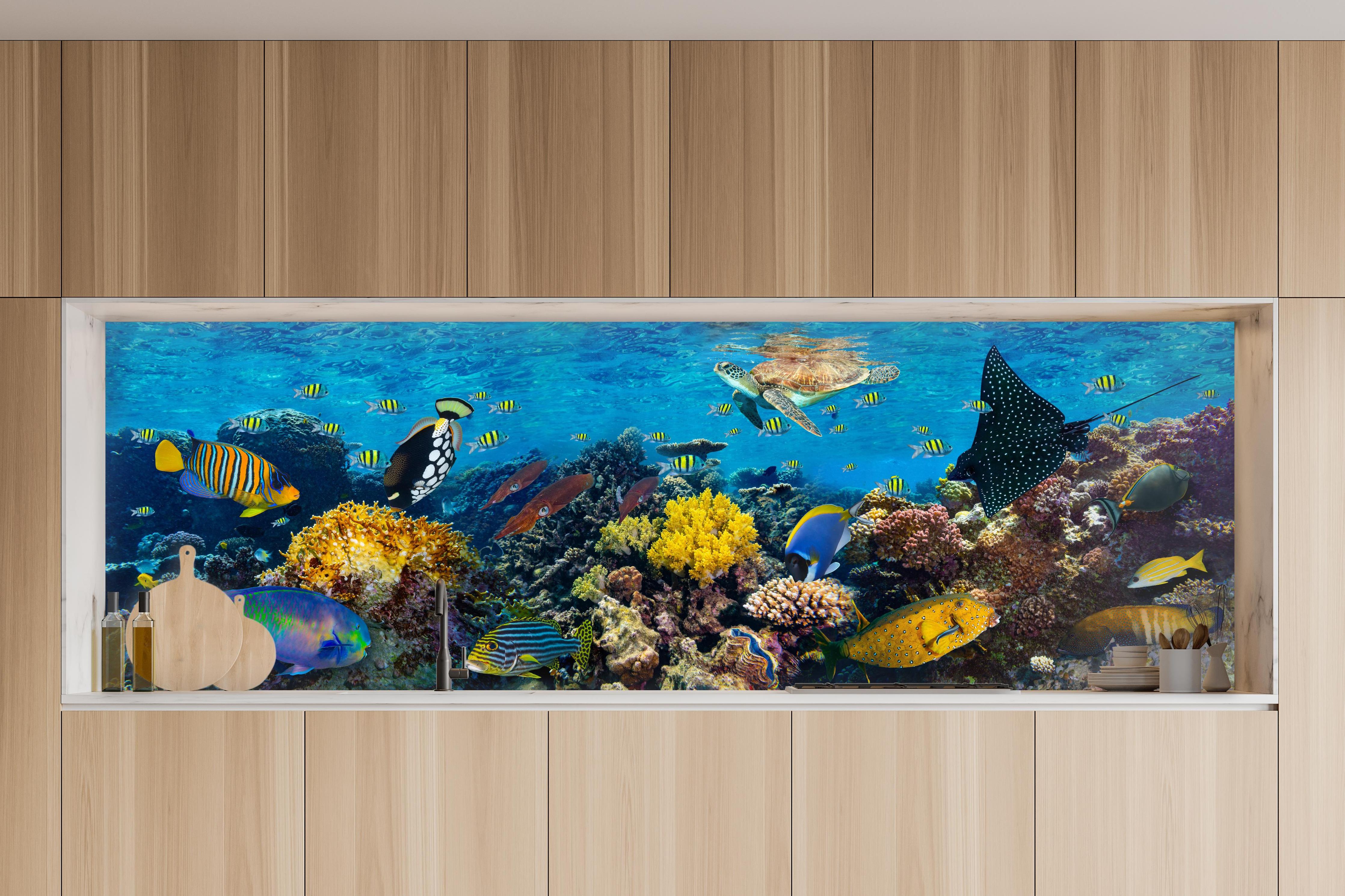 Küche - Buntes Korallenriff Panorama in charakteristischer Vollholz-Küche mit modernem Gasherd