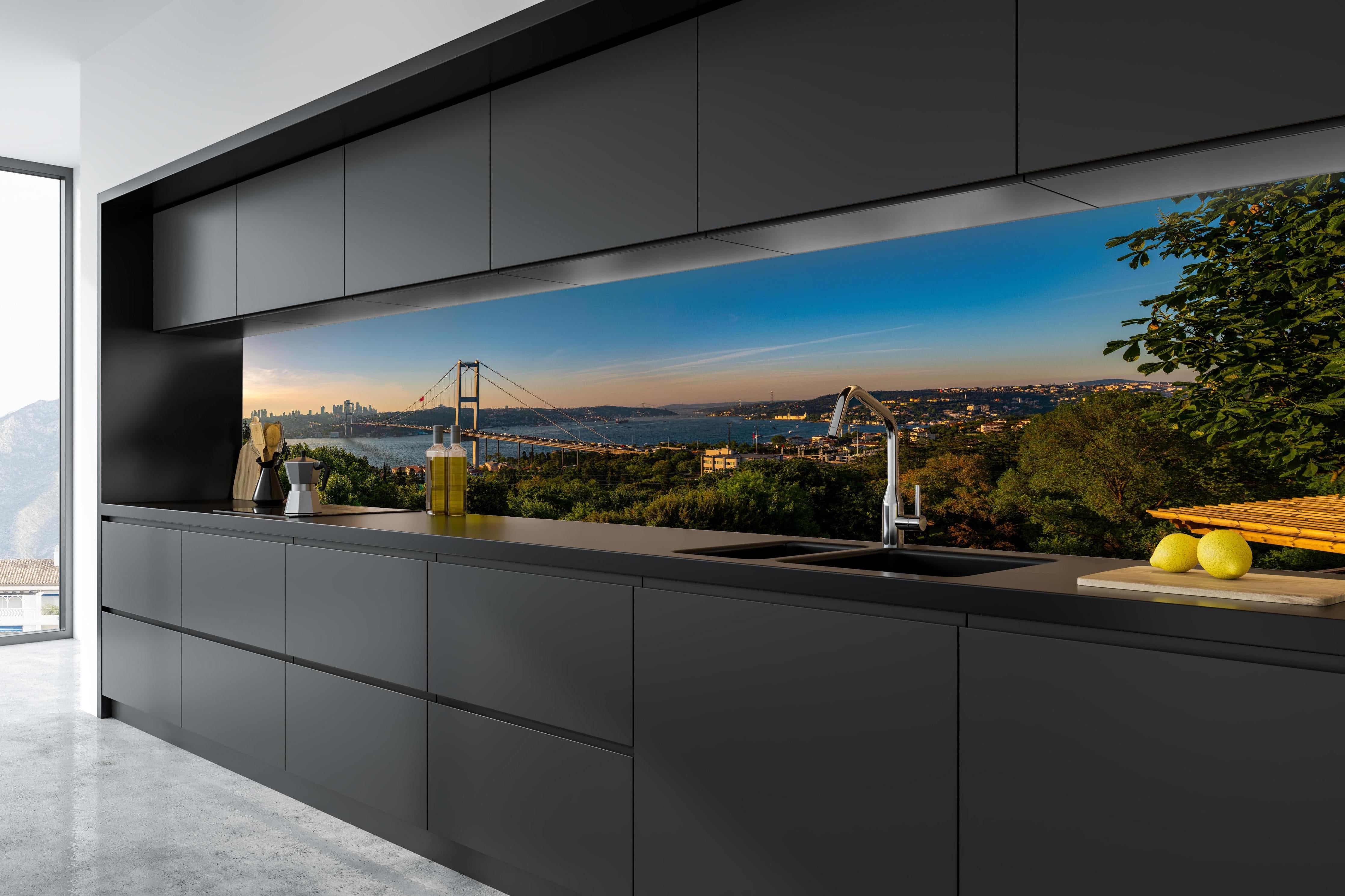 Küche - Istanbul Bosporus Skyline Blau-Grün in tiefschwarzer matt-premium Einbauküche