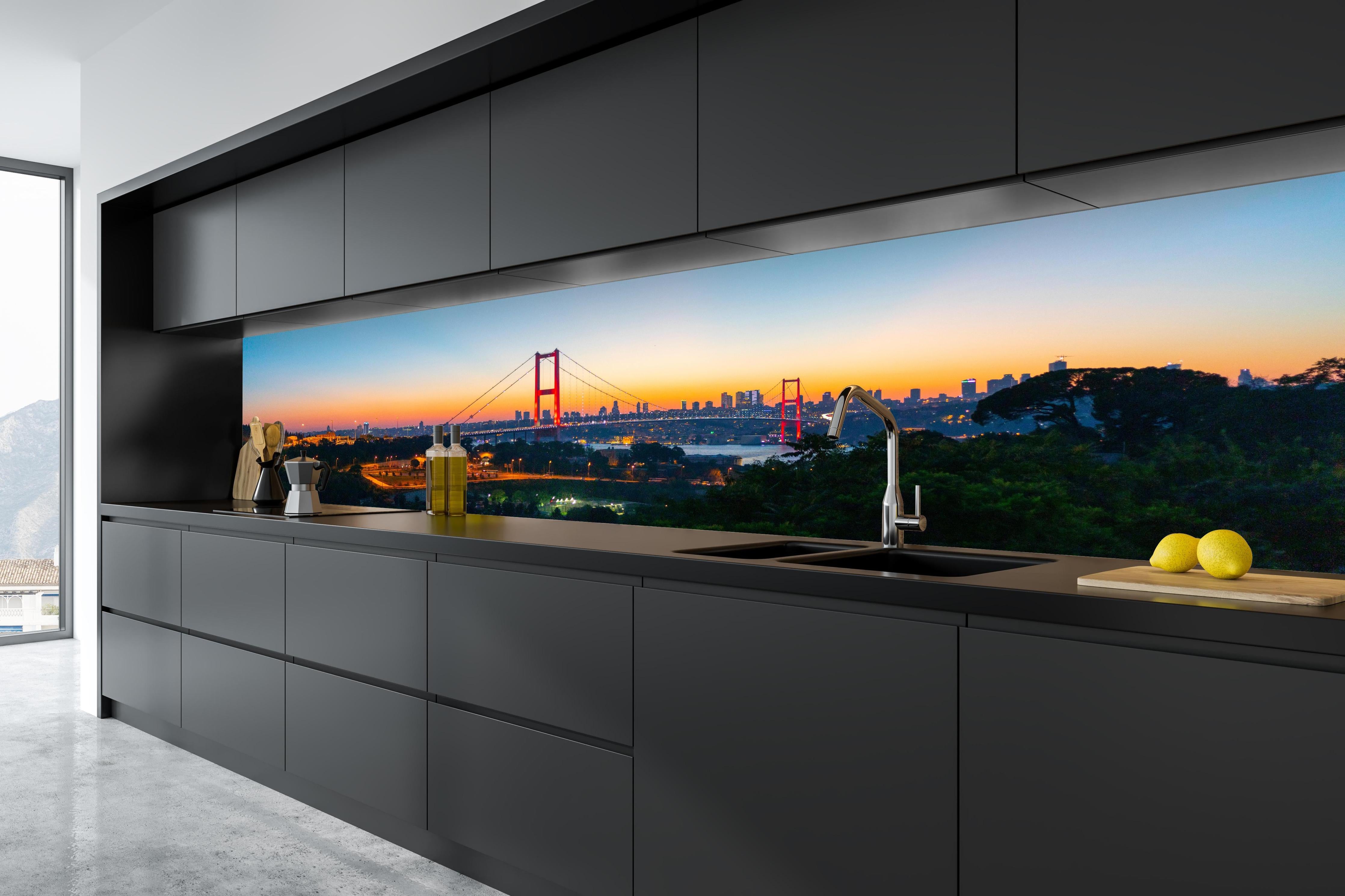 Küche - Istanbul Skyline Sonnenuntergang in tiefschwarzer matt-premium Einbauküche