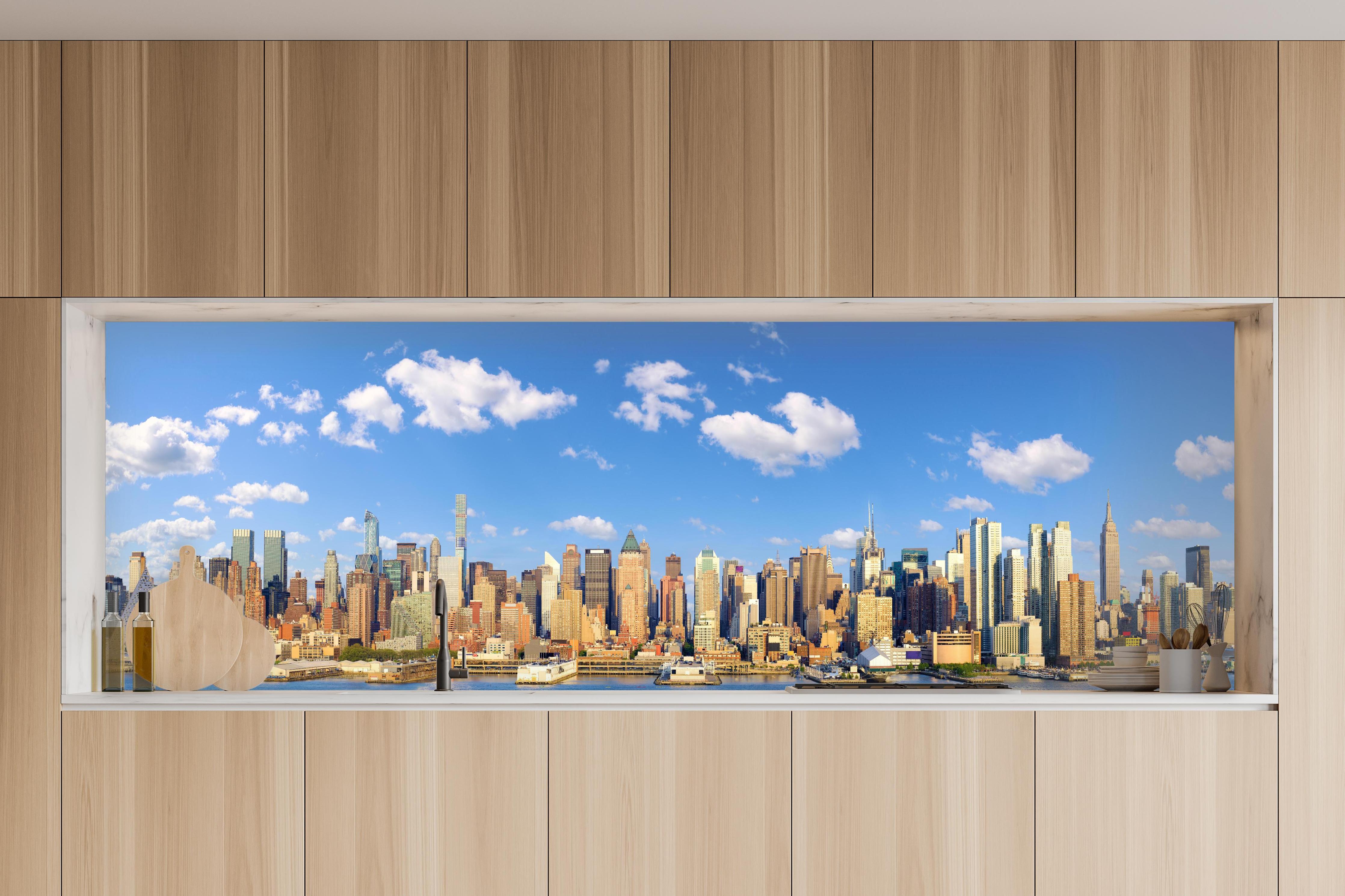 Küche - Manhattan Skyline Blau-Beige in charakteristischer Vollholz-Küche mit modernem Gasherd