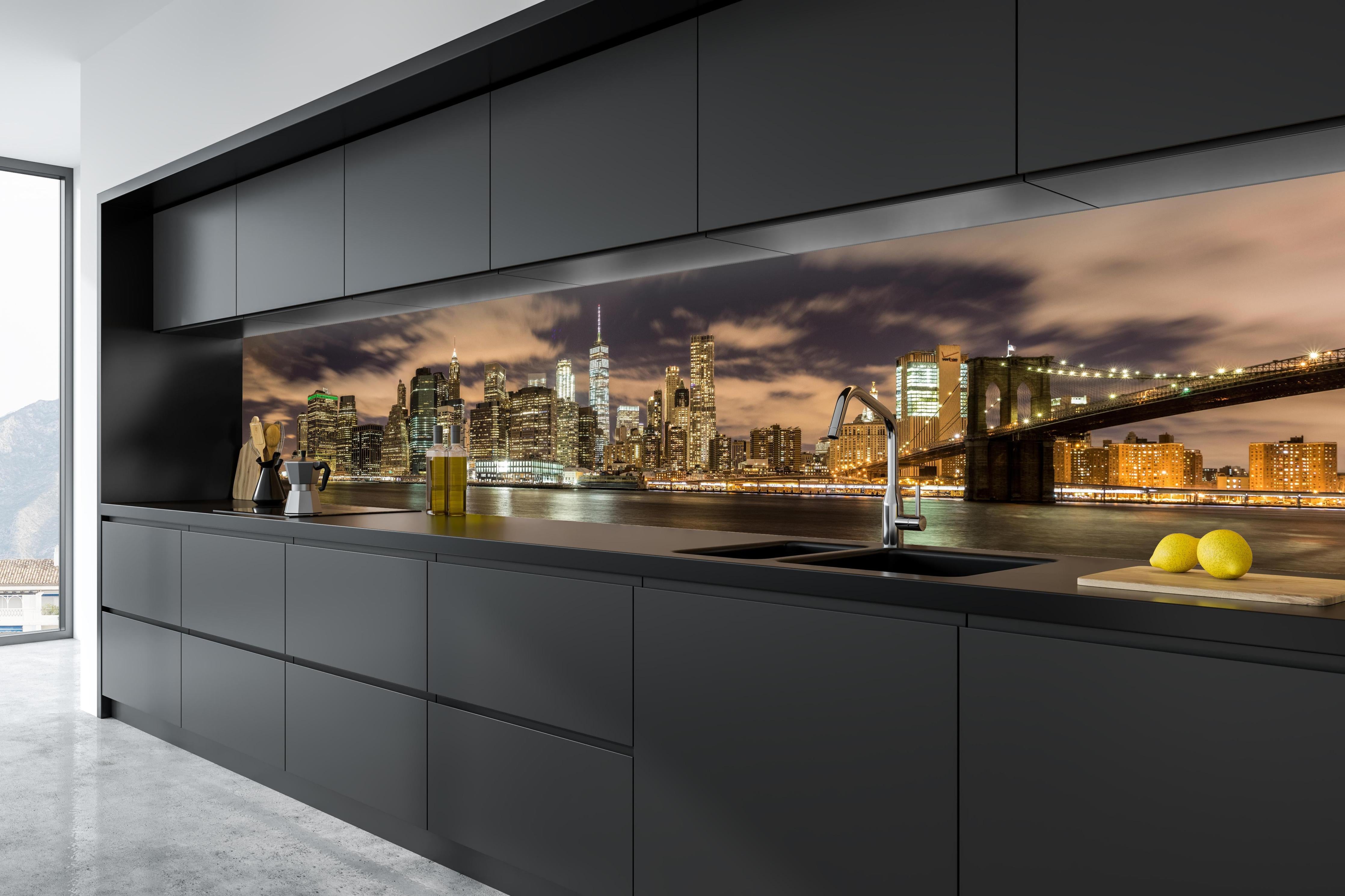 Küche - Manhattan Skyline im Glanz der Nacht in tiefschwarzer matt-premium Einbauküche