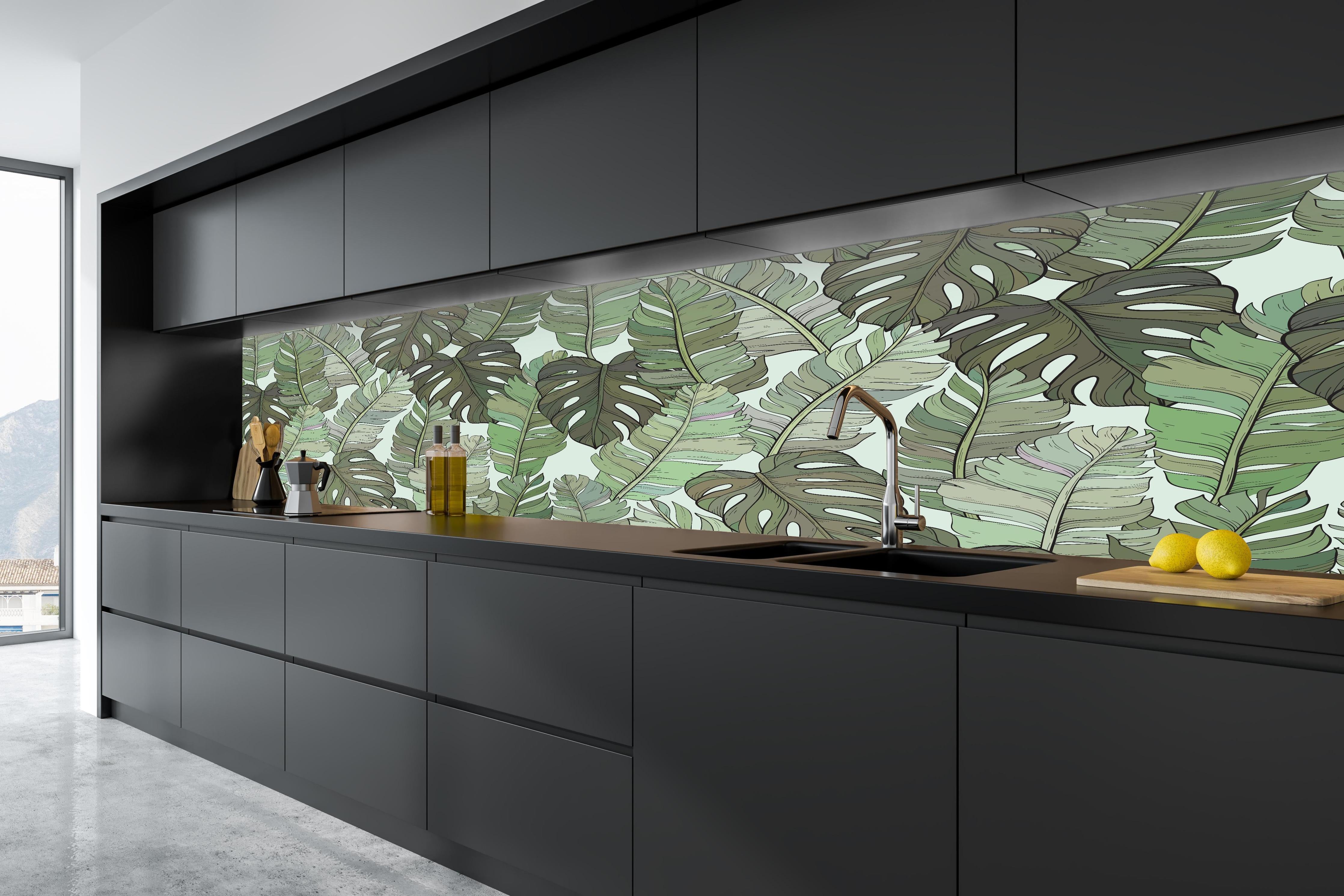 Küche - Monstera-Blätter – Tropische Eleganz in tiefschwarzer matt-premium Einbauküche