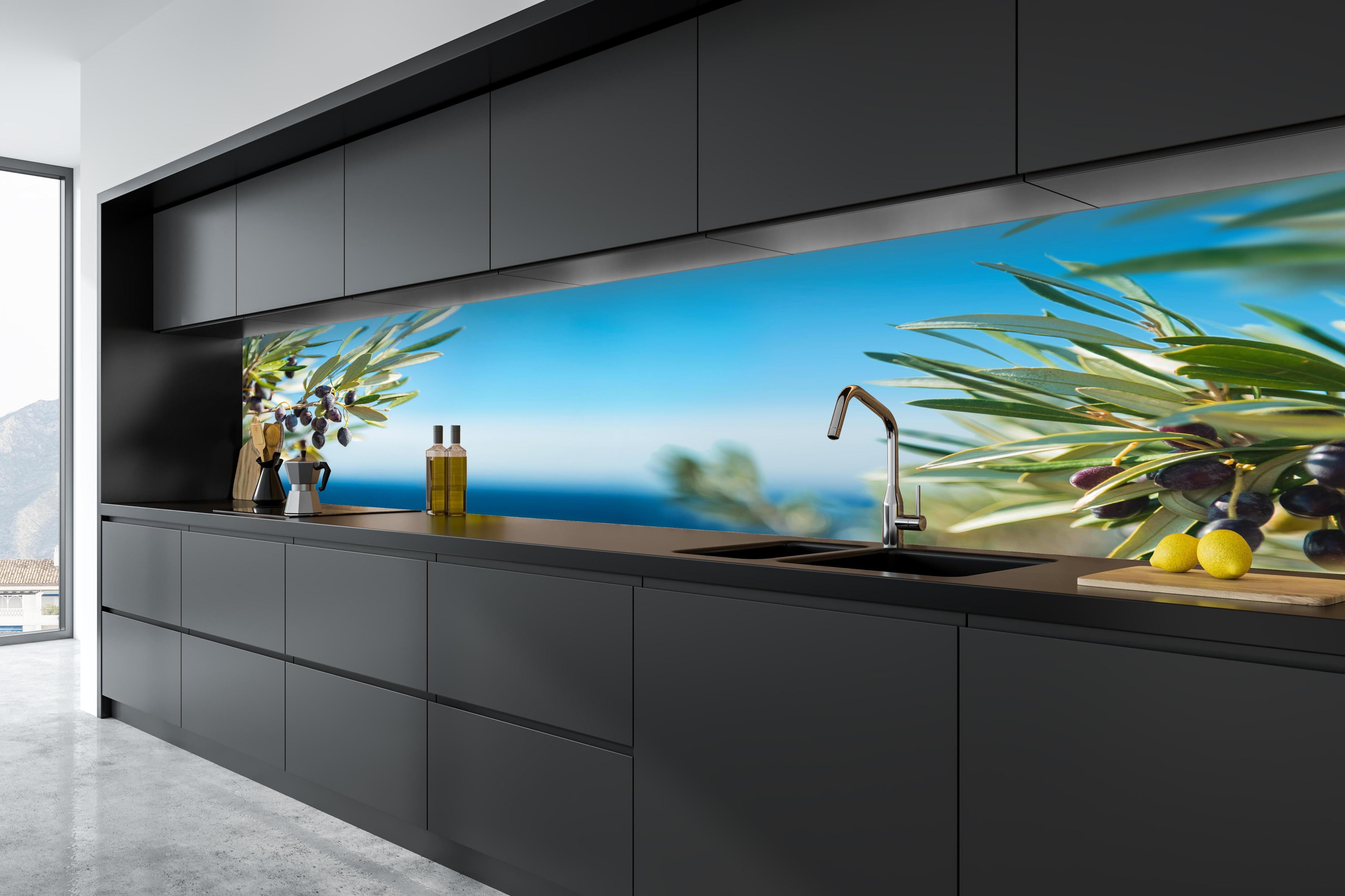 Küche - Olivenzweig am Meer Blau-Grün in tiefschwarzer matt-premium Einbauküche