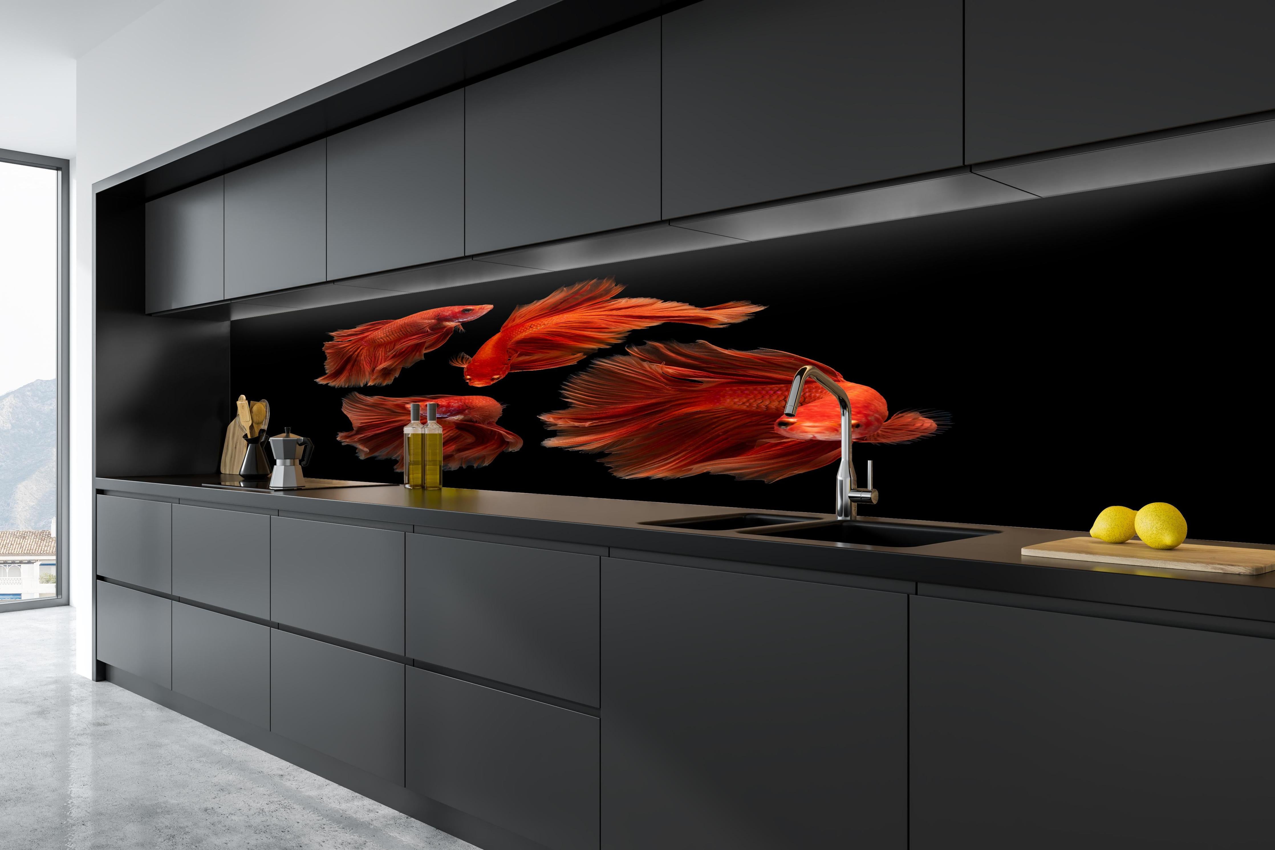 Küche - Roter Betta Fisch in tiefschwarzer matt-premium Einbauküche