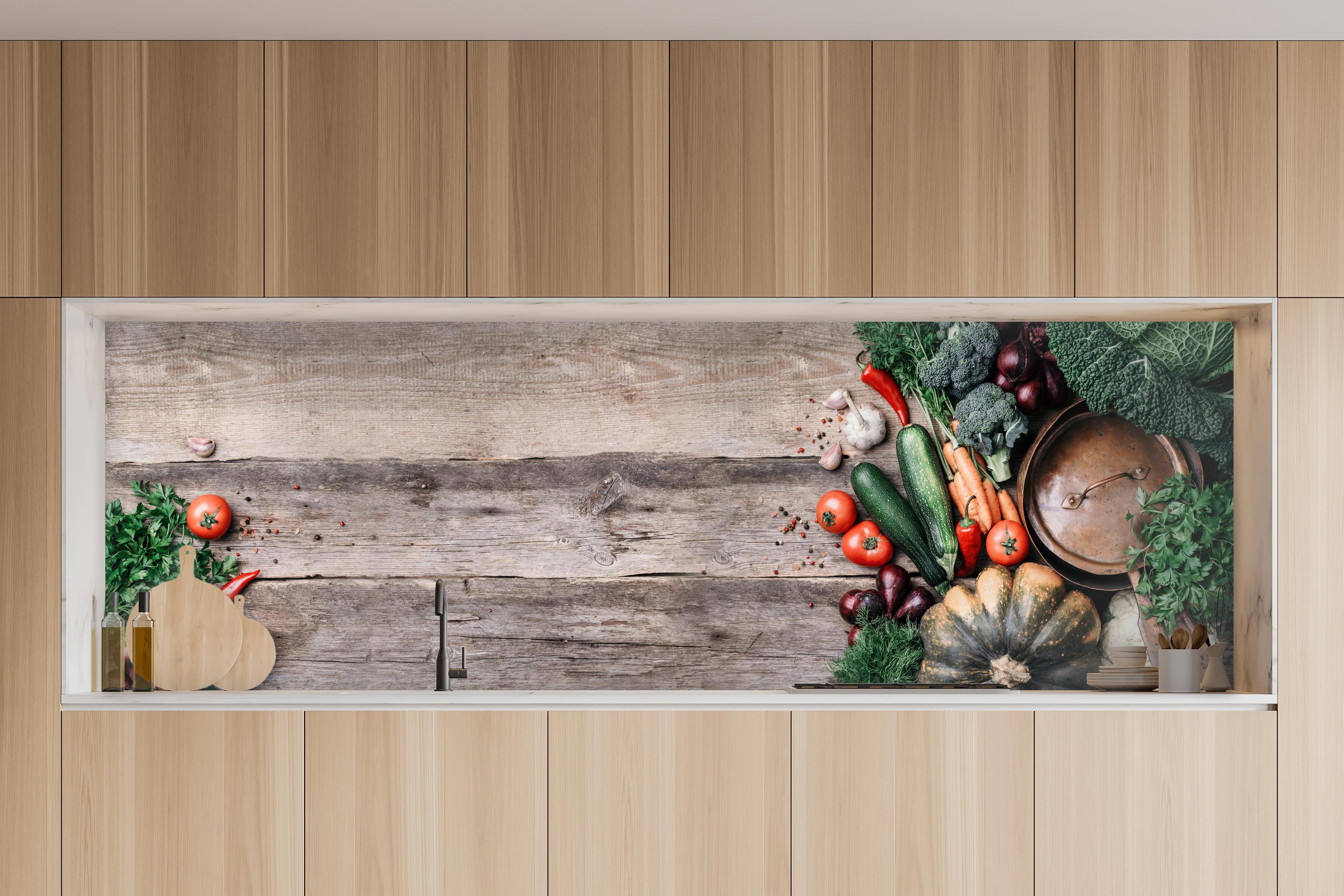 Küche - Rustikales Gemüse-Stillleben in charakteristischer Vollholz-Küche mit modernem Gasherd