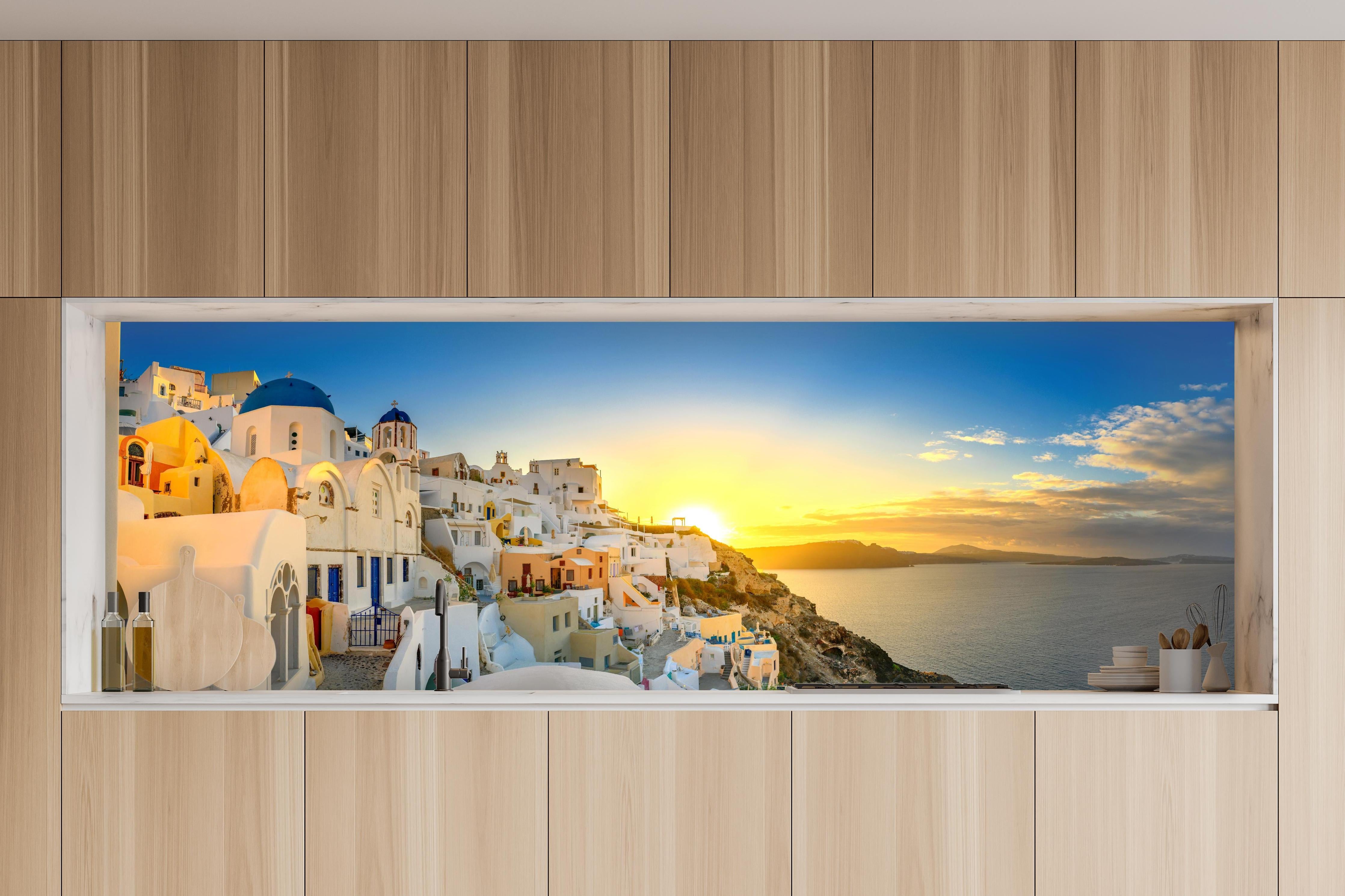 Küche - Santorini Sonnenuntergang Skyline in charakteristischer Vollholz-Küche mit modernem Gasherd