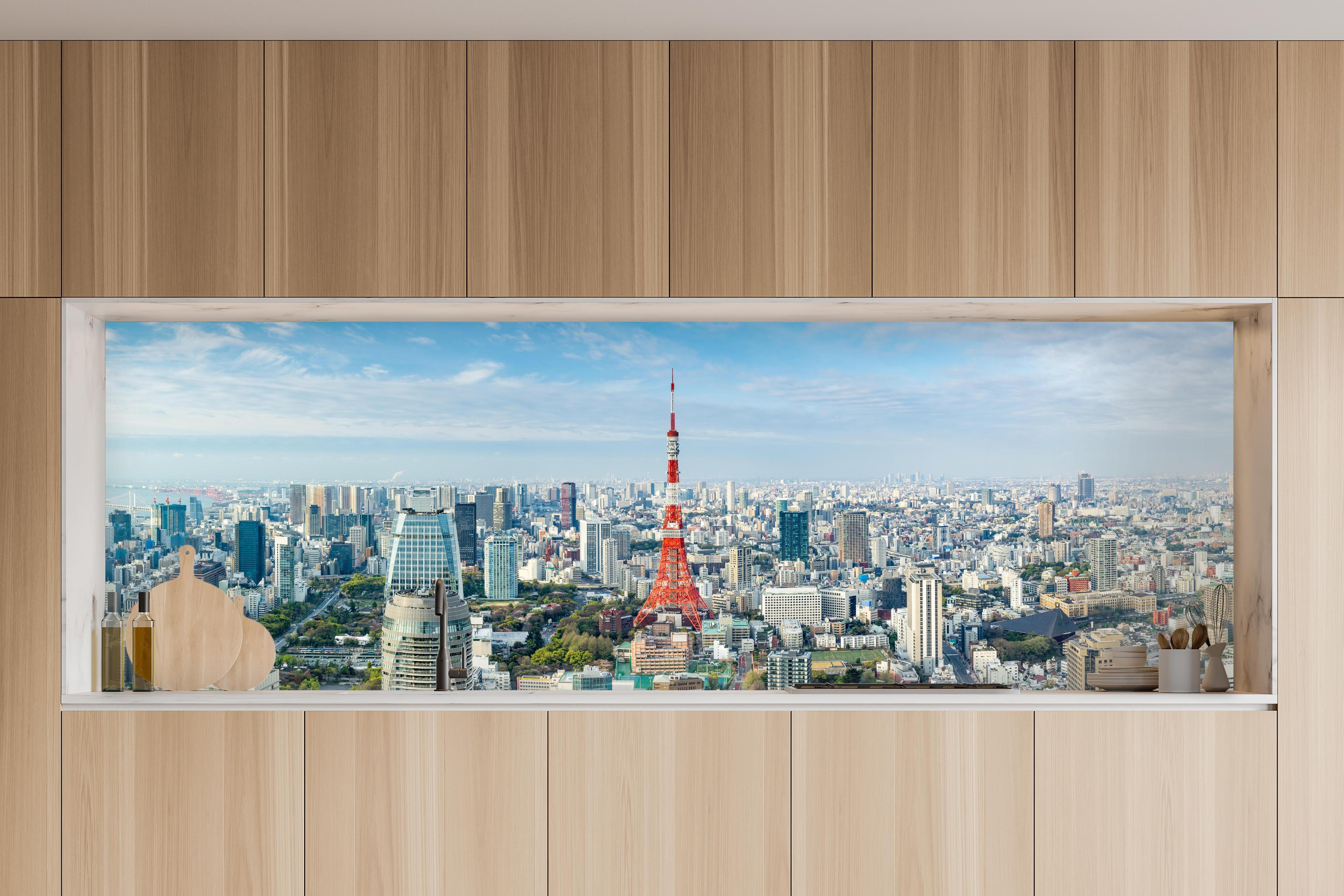 Küche - Tokio Skyline Rot-Blau in charakteristischer Vollholz-Küche mit modernem Gasherd