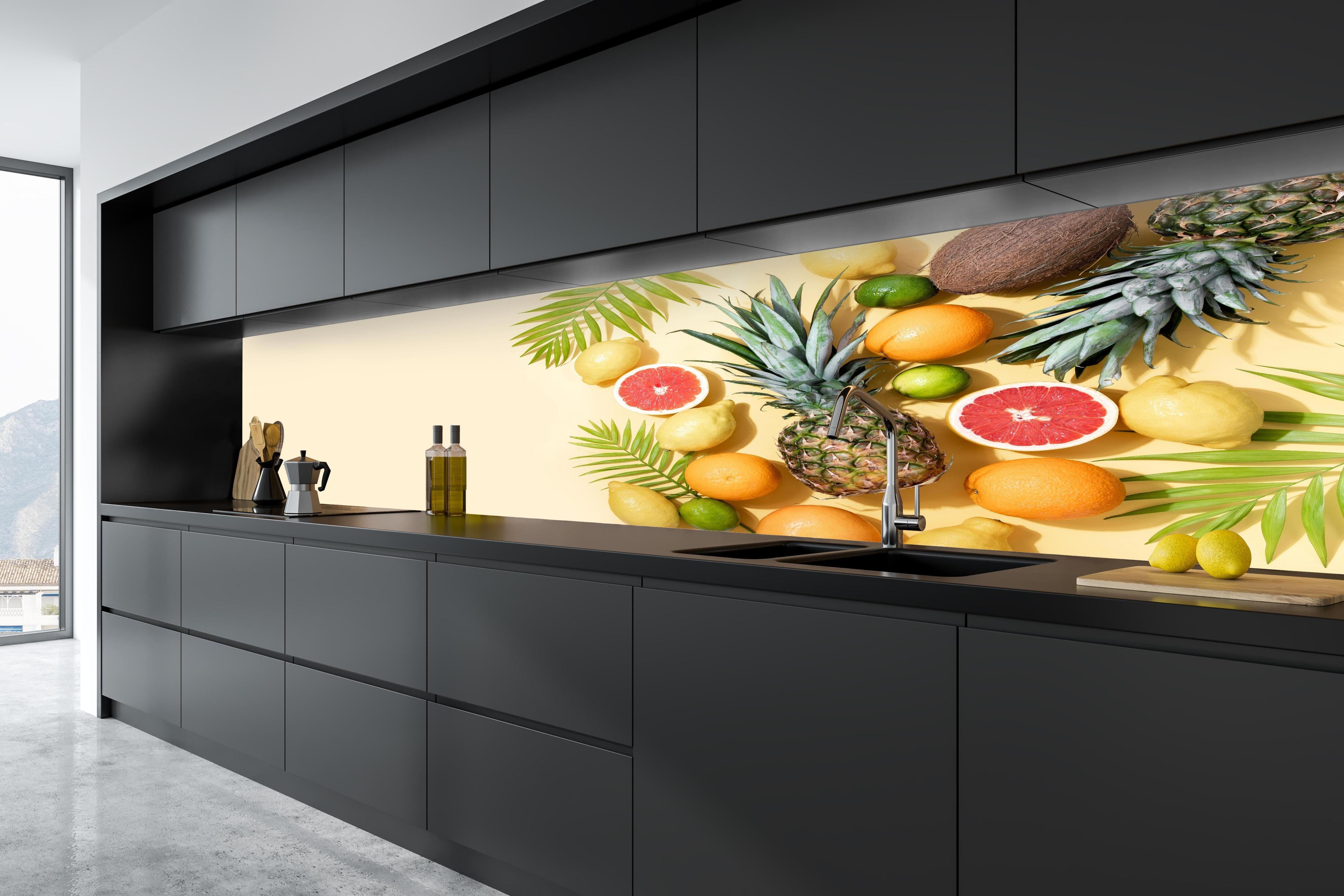 Küche - Tropische Früchte auf Beige in tiefschwarzer matt-premium Einbauküche