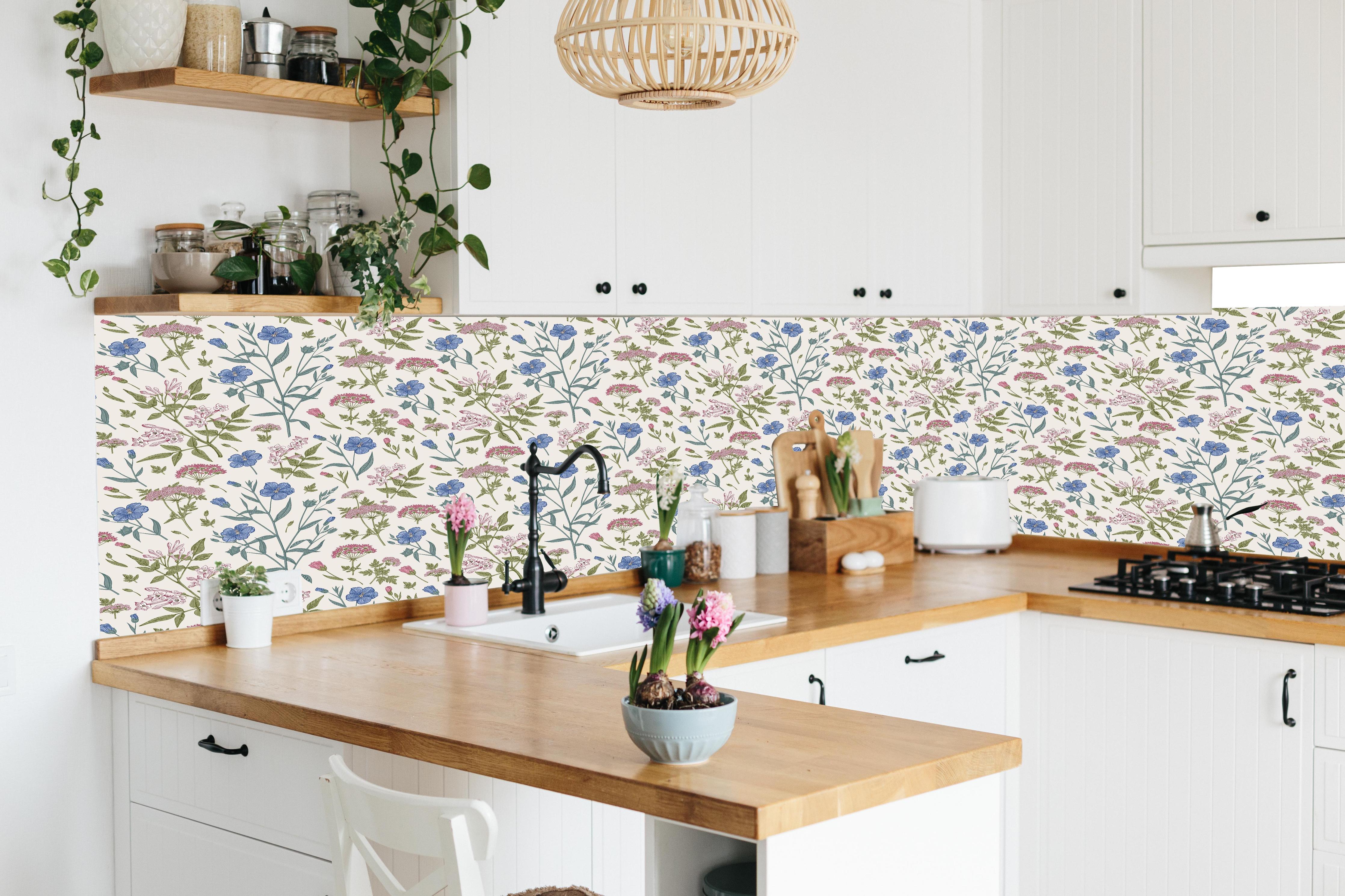 Küche - Vintage Pastell-Blumenmuster in lebendiger Küche mit bunten Blumen