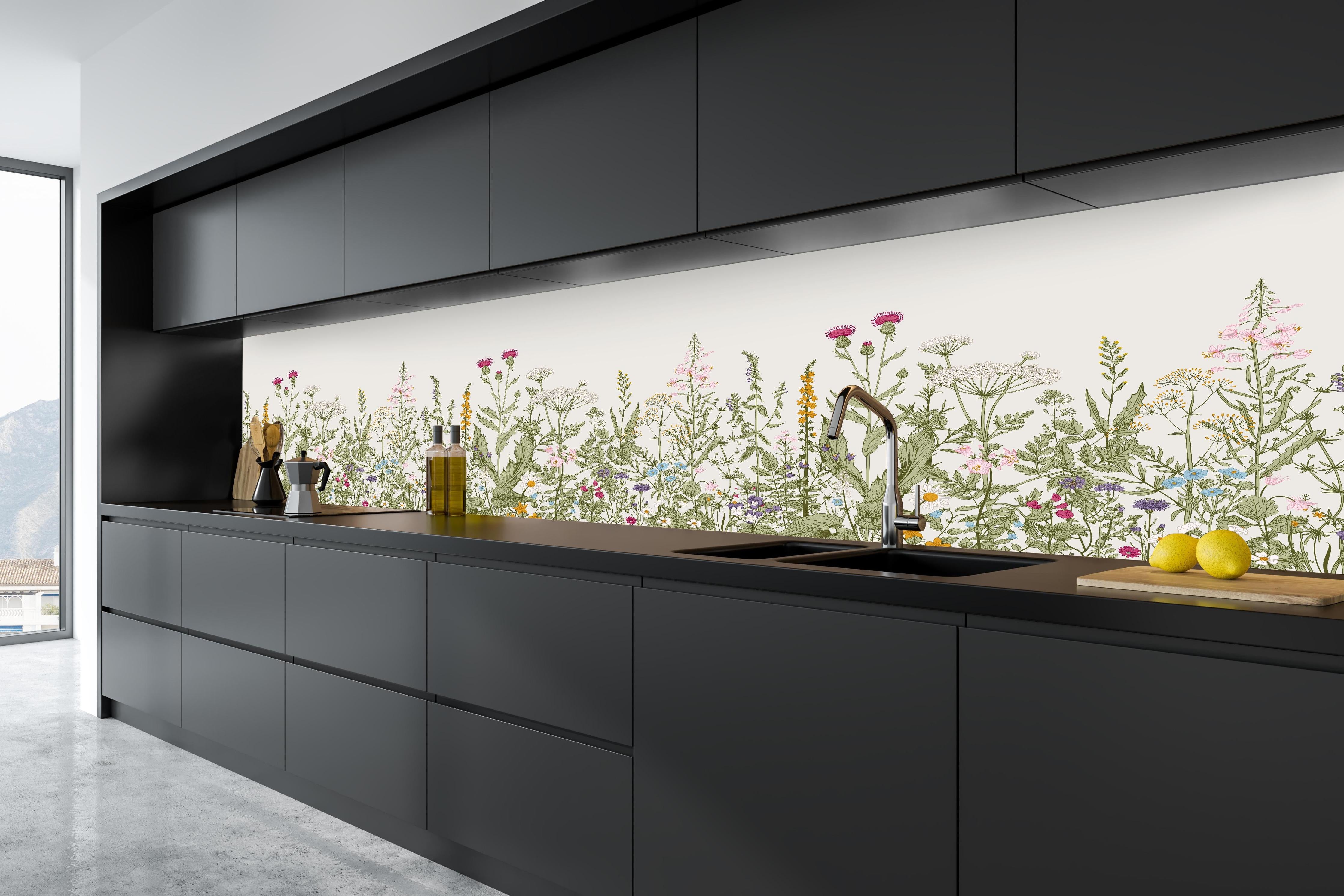 Küche - Vintage Wiesenblumen Bordüre Beige-Grün in tiefschwarzer matt-premium Einbauküche