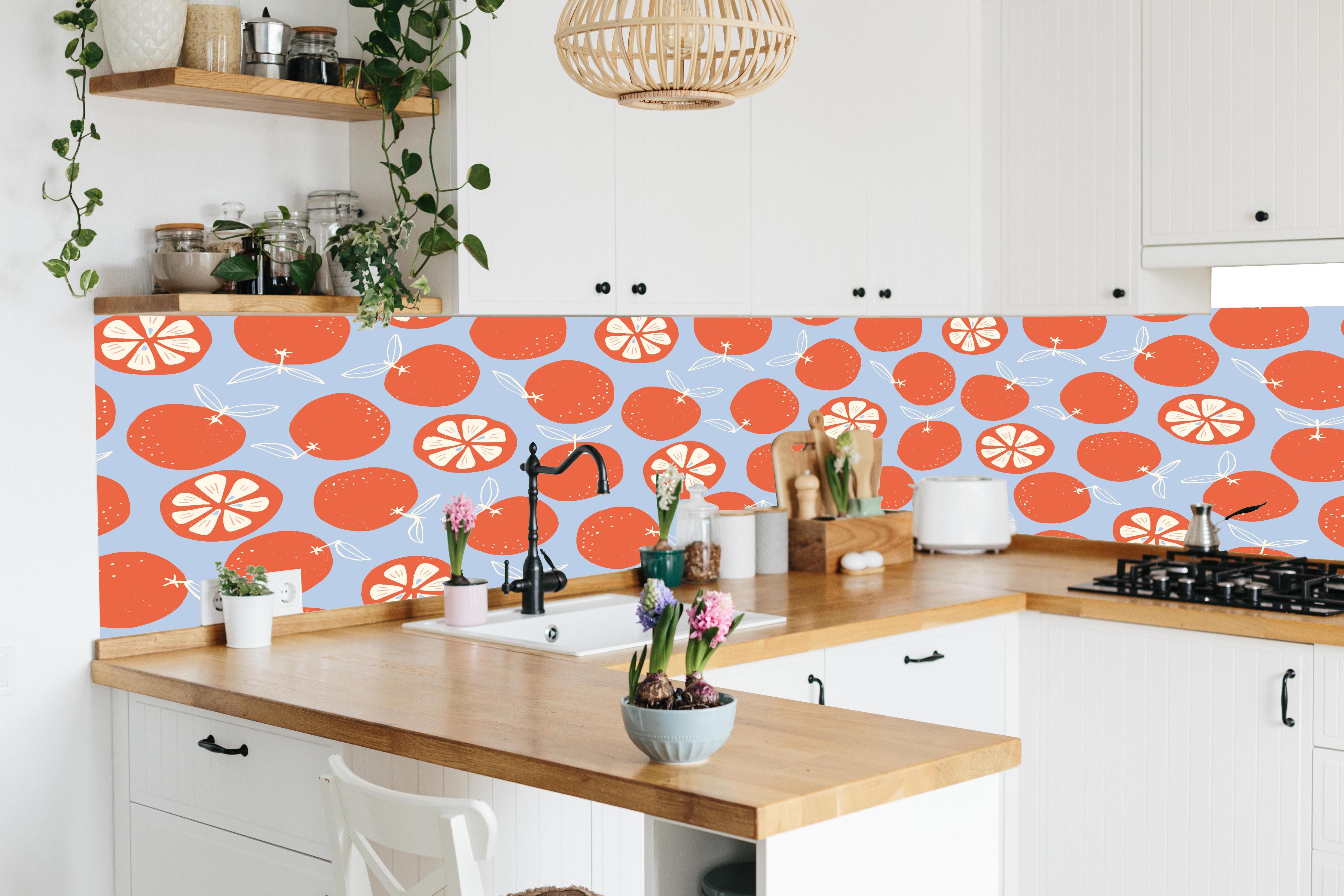Küche - Zitrus-Orangenmuster Coral Glow in lebendiger Küche mit bunten Blumen