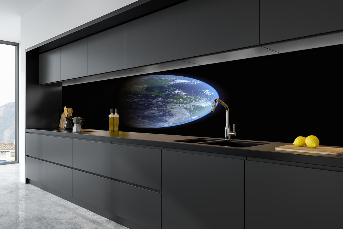 Küche - Blick auf die Erde vom Weltall in tiefschwarzer matt-premium Einbauküche